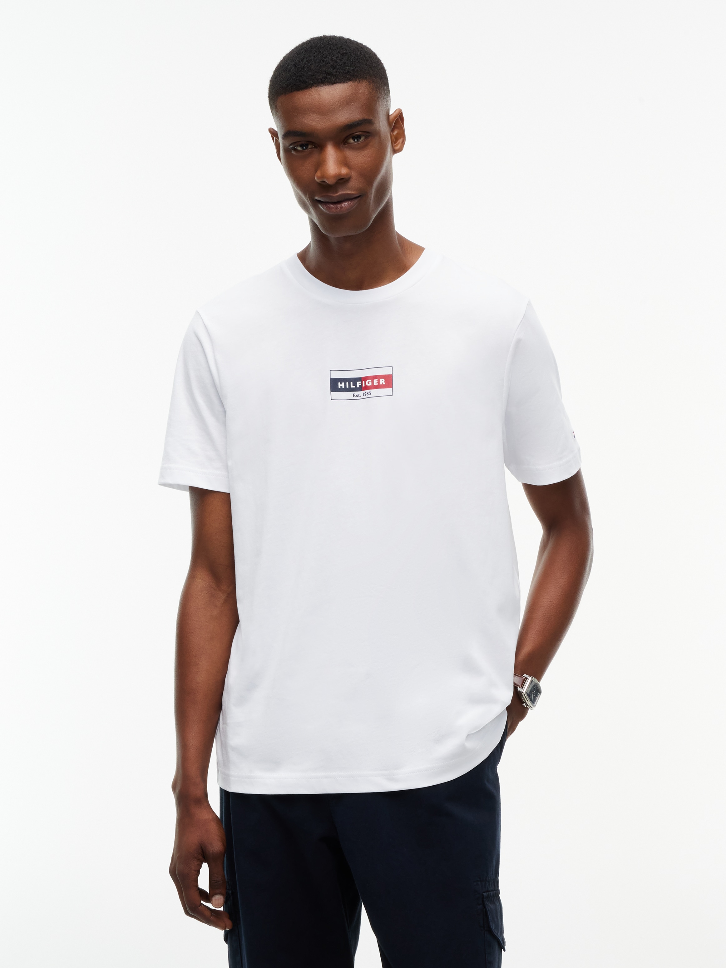 Tommy Hilfiger T-Shirt "BRAND LOVE SMALL FLAG" regular fit, Baumwolljersey