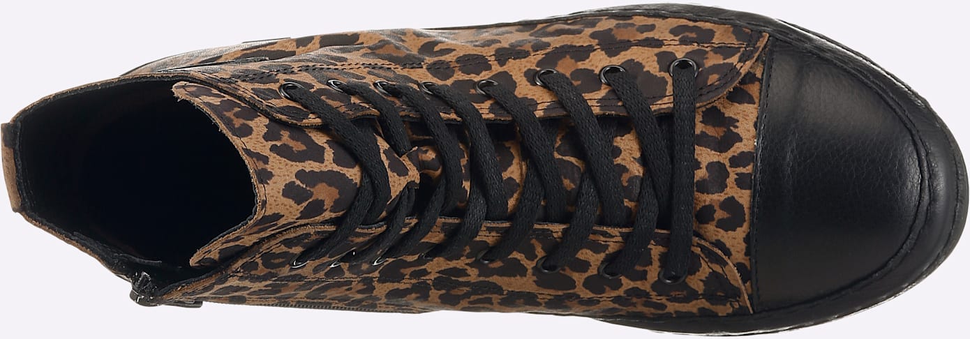 Andrea Conti Sneaker