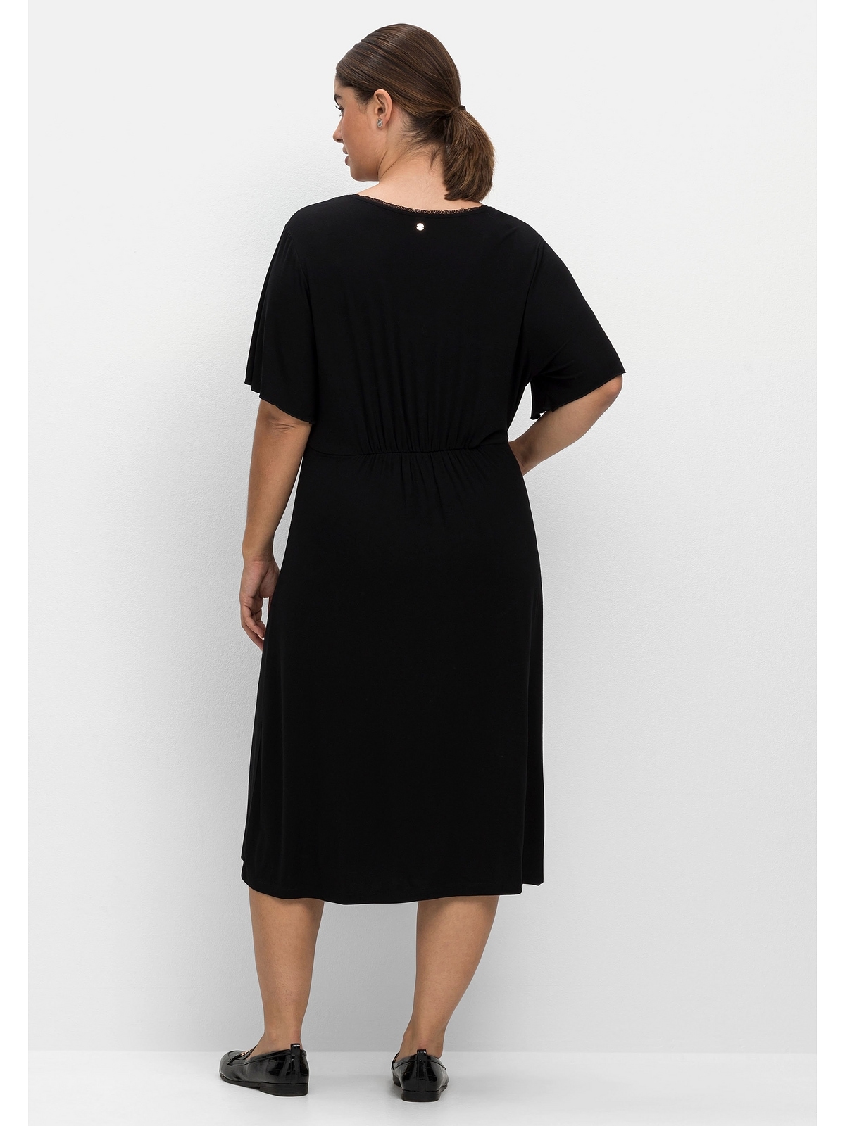 Sheego Jerseykleid »Große Größen«, mit gesmokter Taille, aus Viskosejersey