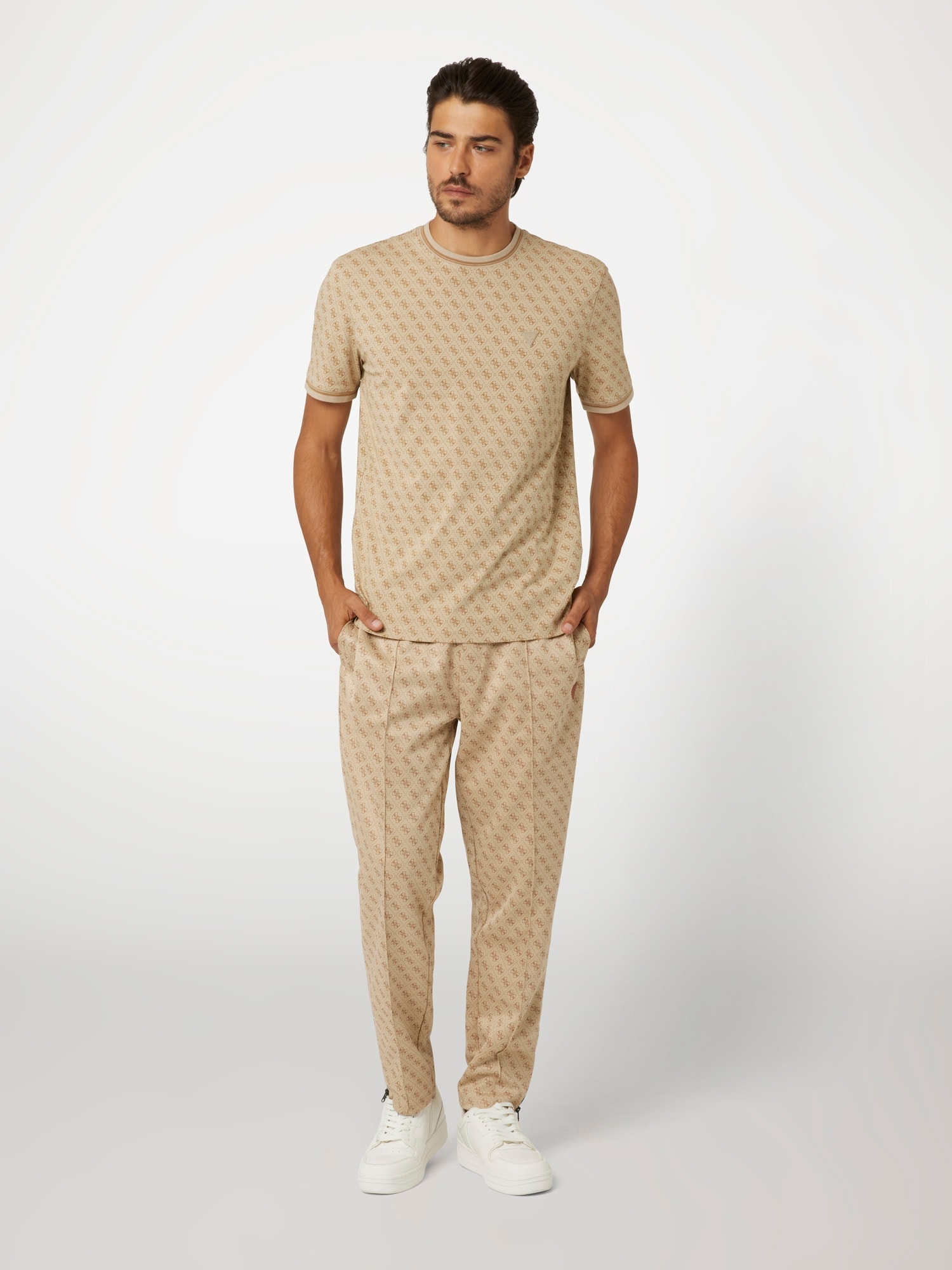 Guess T-Shirt »MARSHALL« Regular Fit, geringelte Bündchen