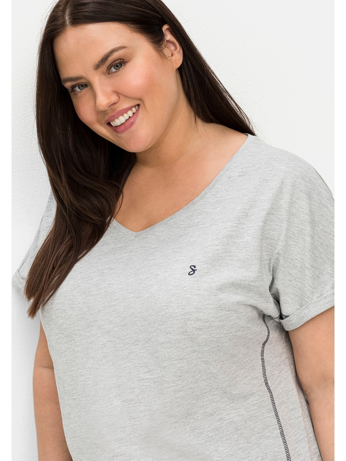 Sheego T-Shirt »Große Größen«, mit elastischem Saumbund