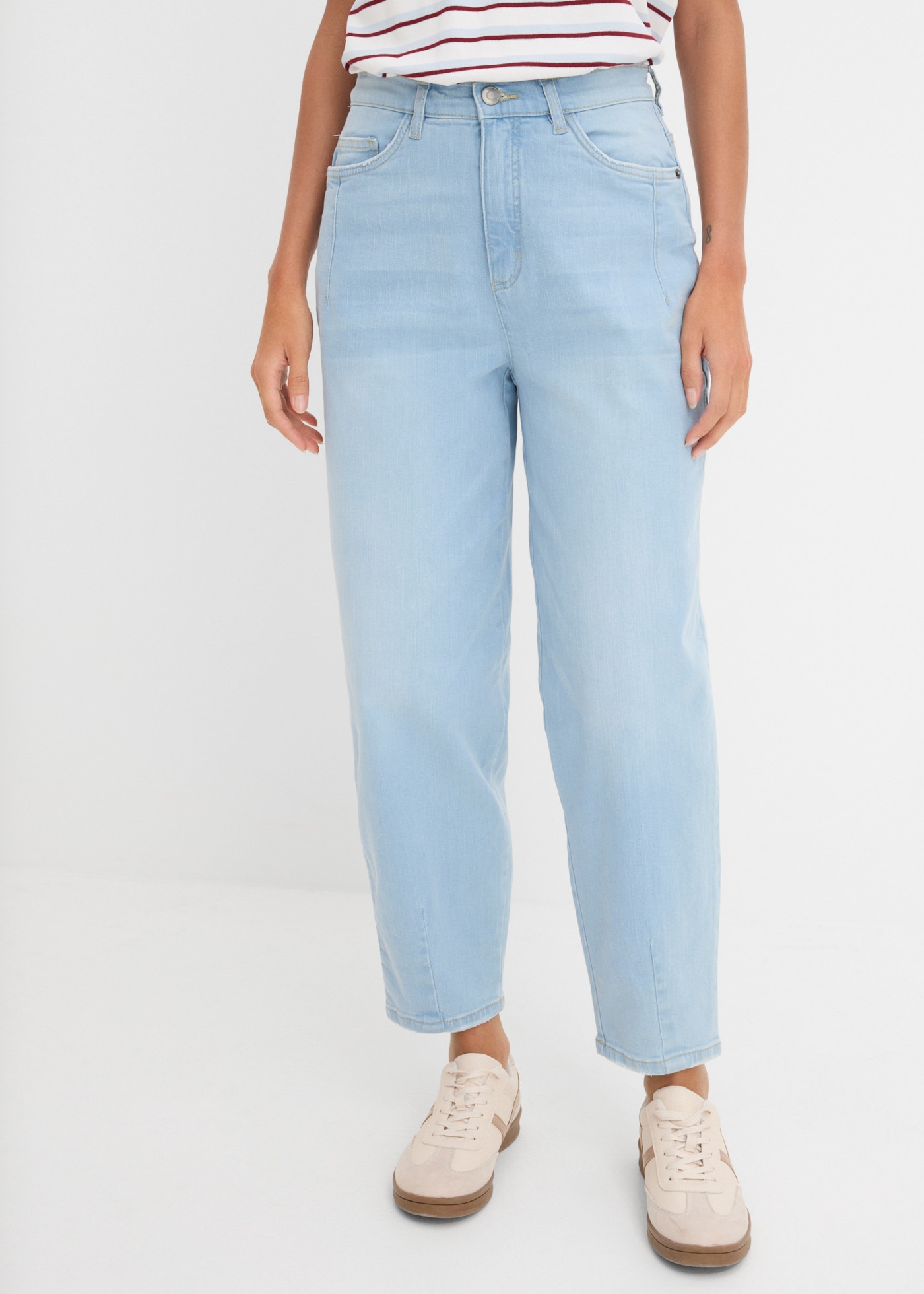 bonprix Loose-fit-Jeans Loose Fit, Barrel Jeans Schnitt, 5-Pocket-Style, mit Elasthan-Anteil