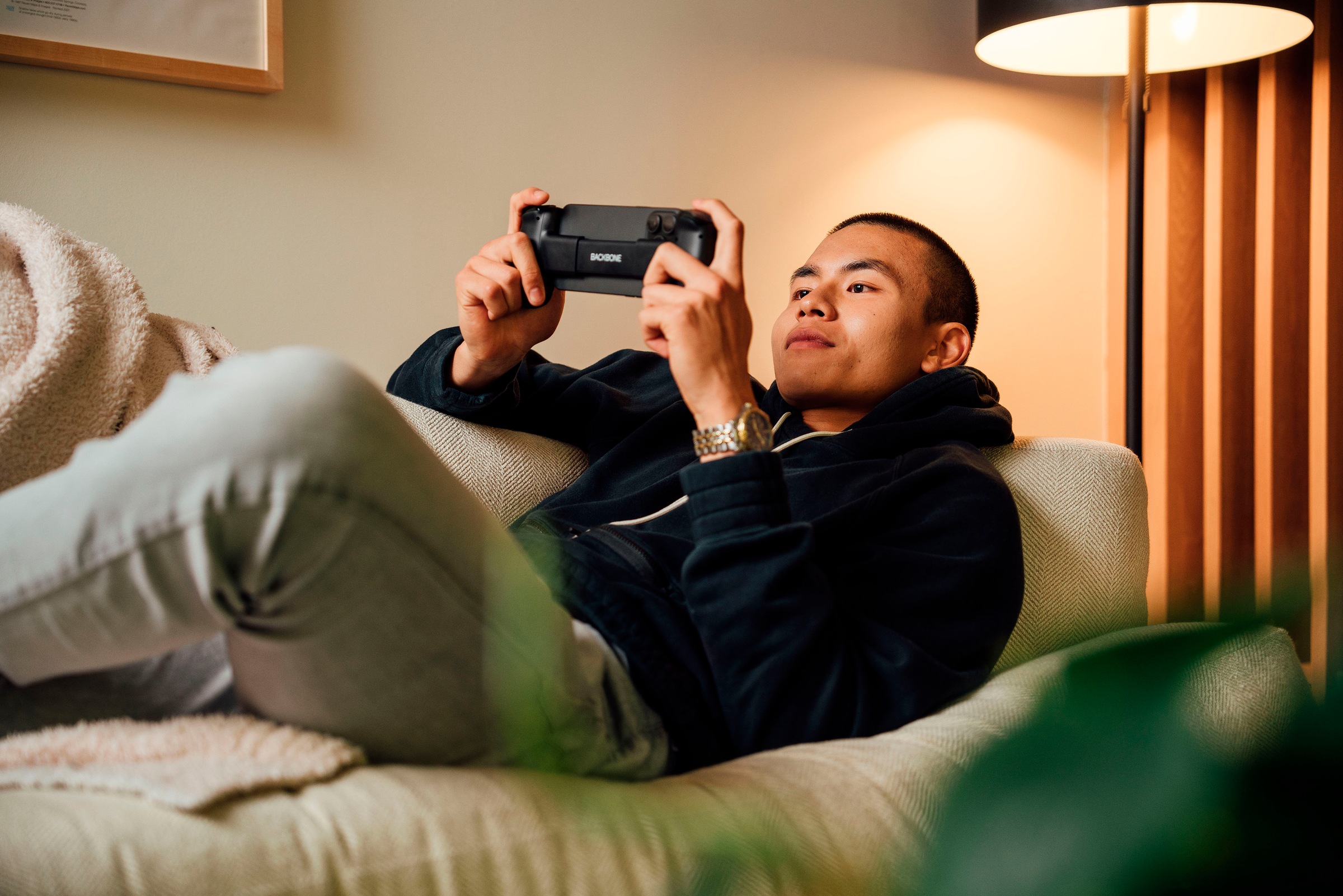 Controller »Mobiler Gaming-Controller für die iPhone 15/16-Serien und Android«