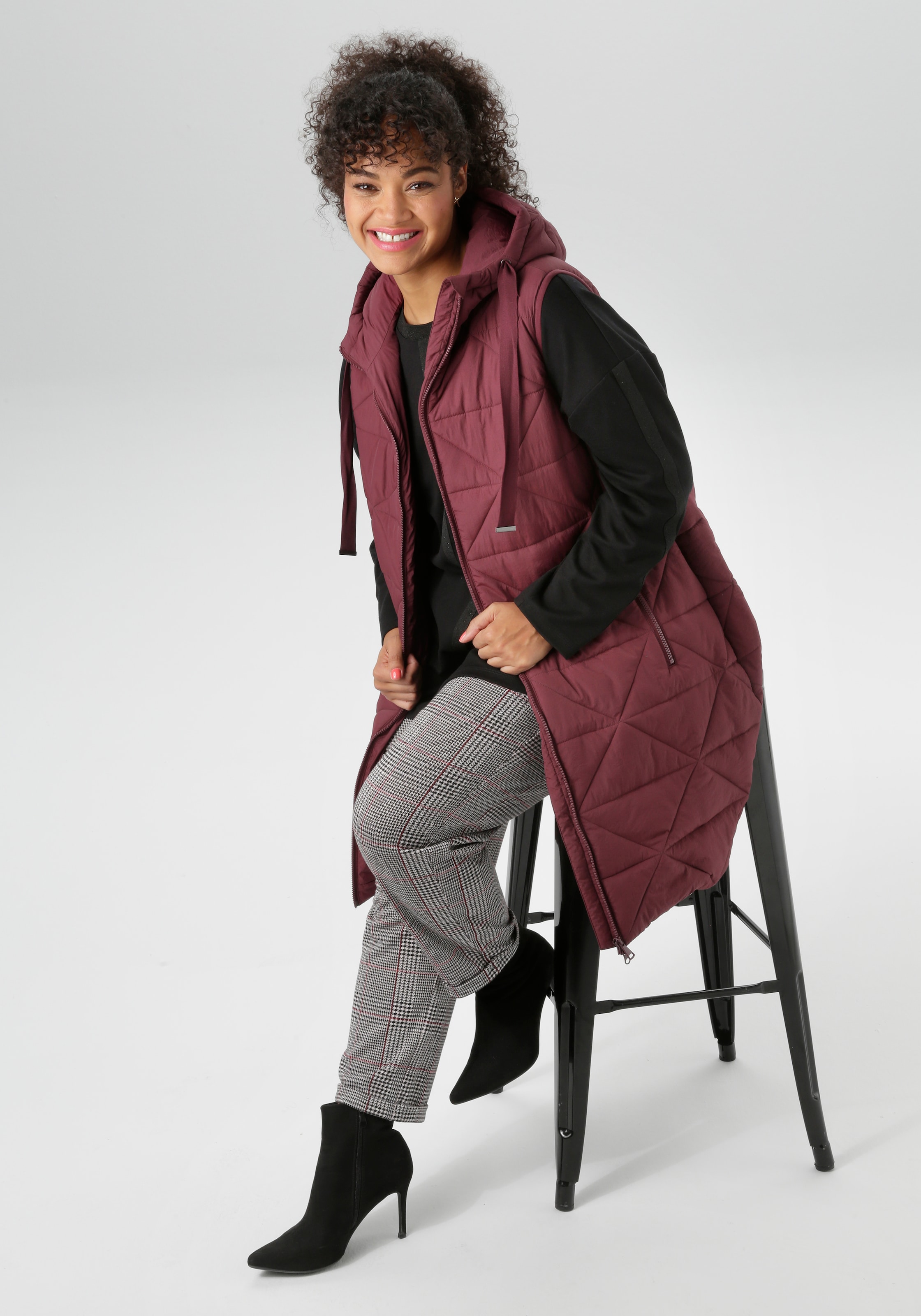 Aniston PLUS Steppweste, trendige wattierte Steppweste - NEUE KOLLEKTION