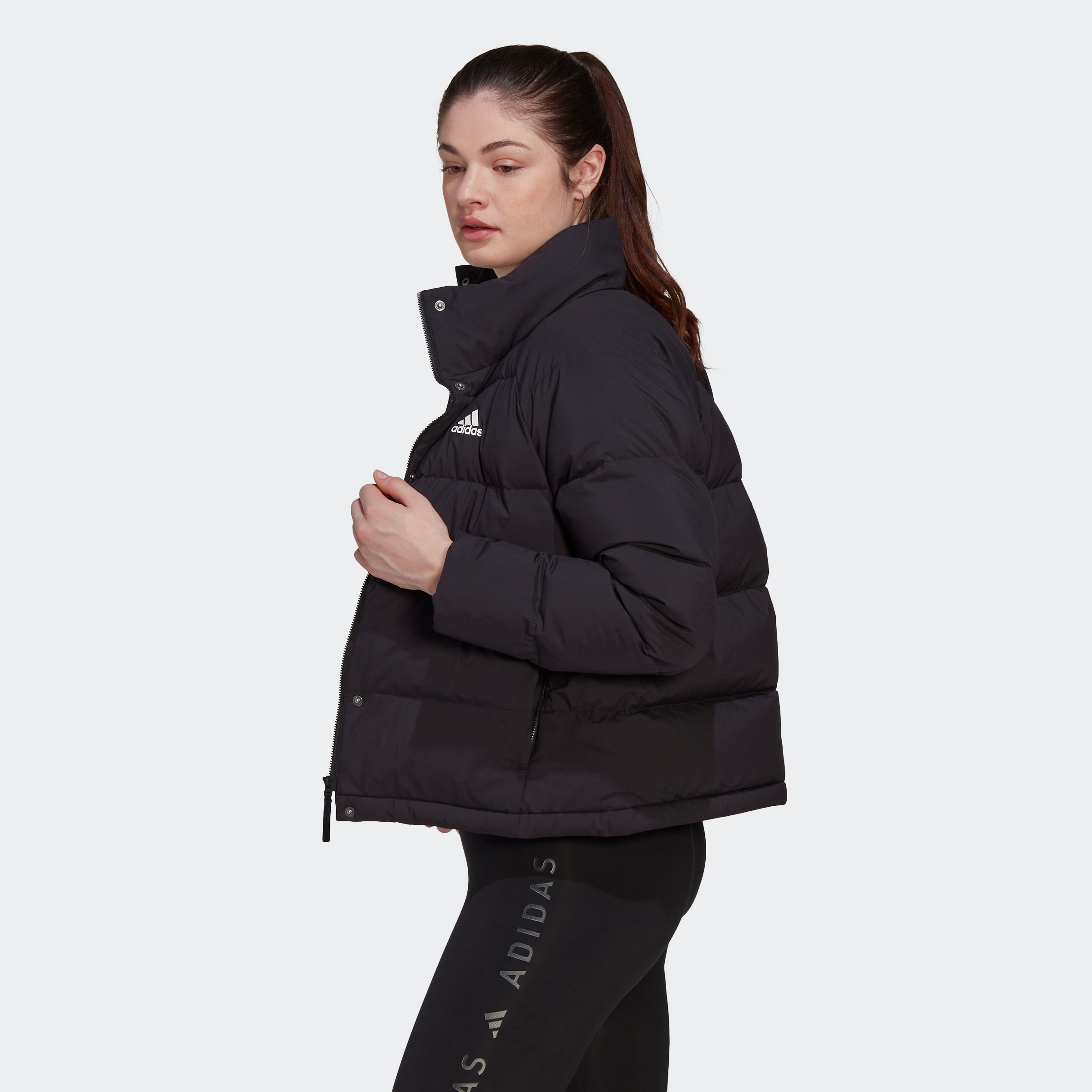 adidas Sportswear Outdoorjacke »HELIONIC RELAXED DAUNENJACKE«