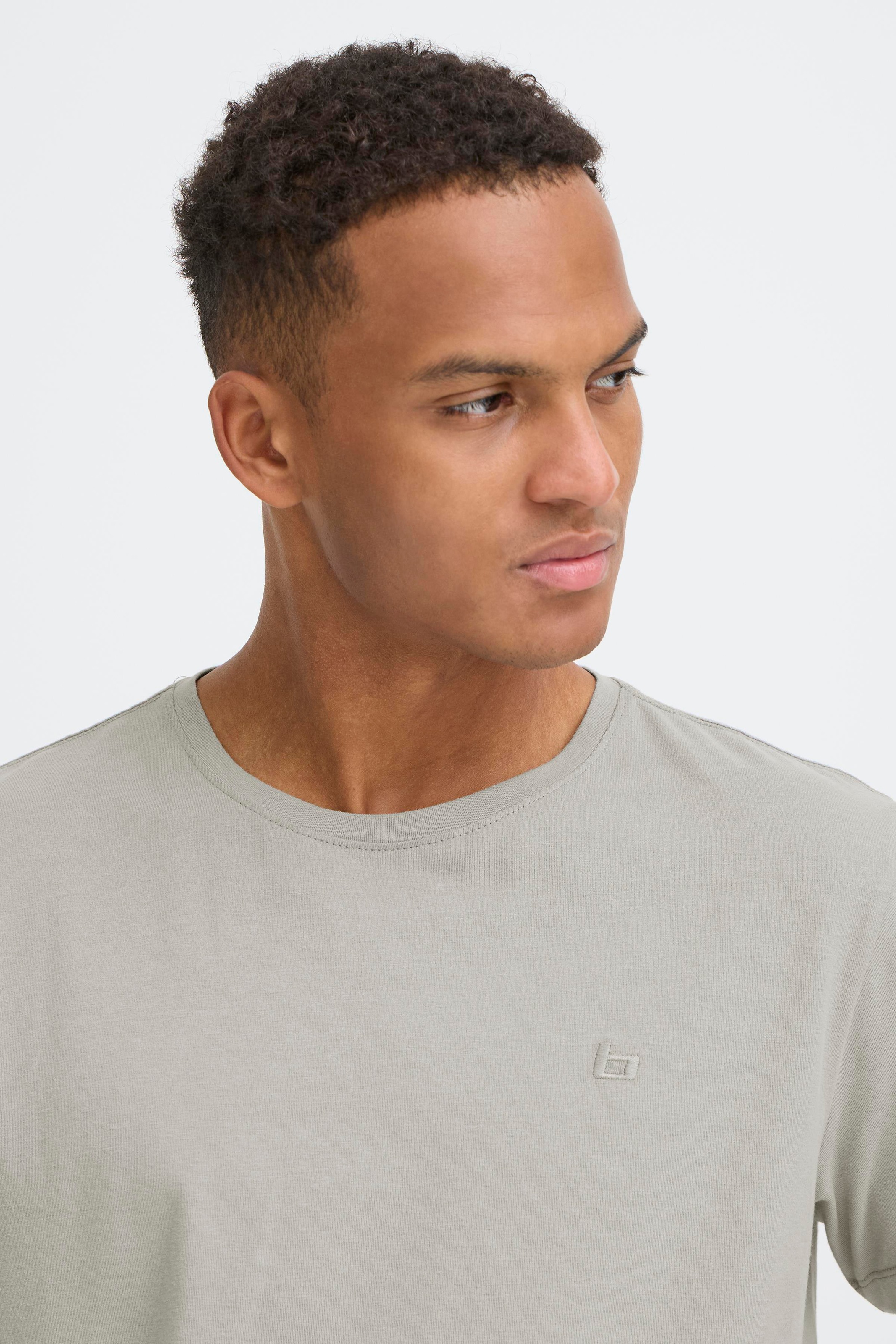 Thumbnail - Blend T-Shirt "BHDinton tee crew"