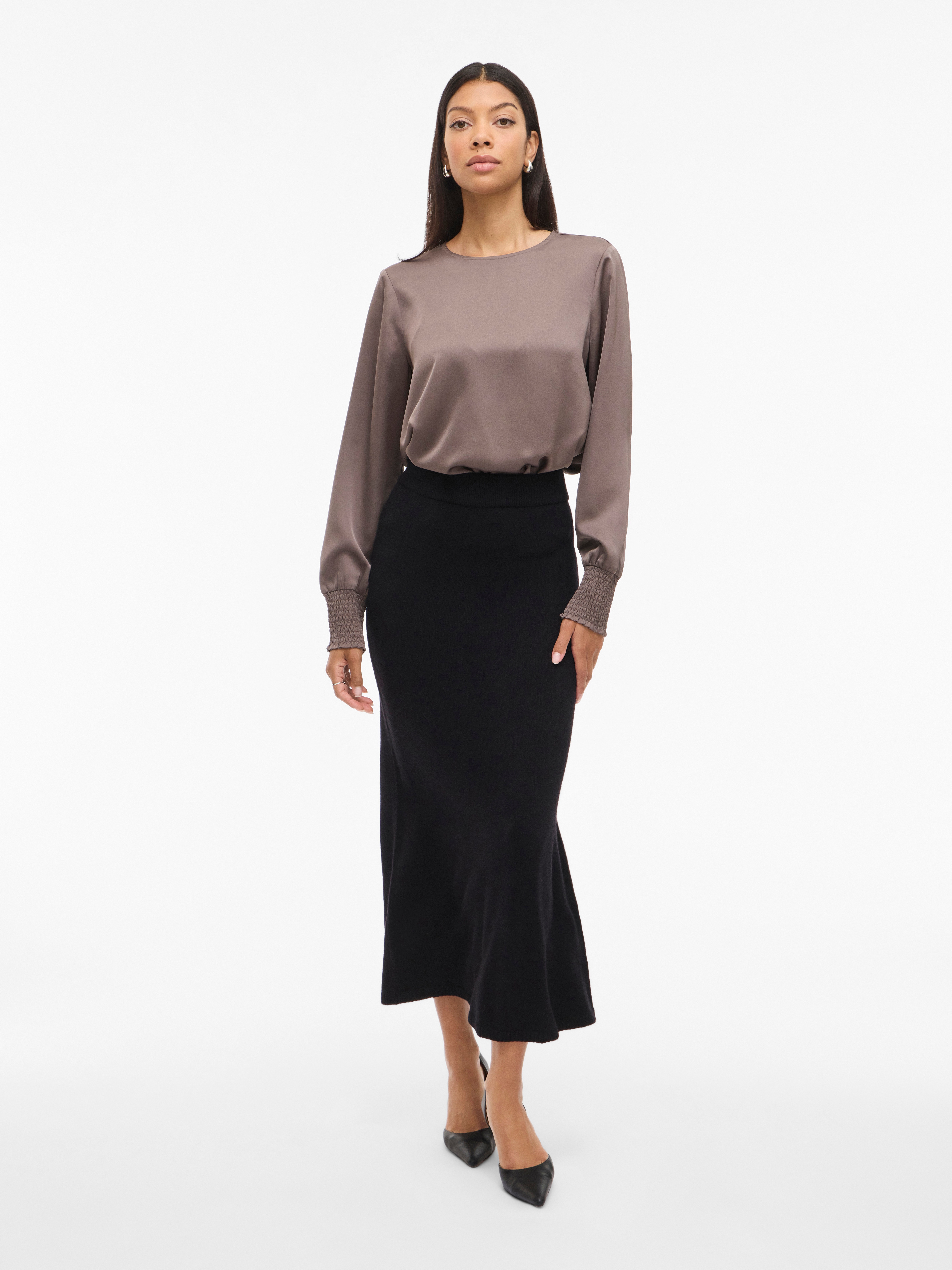 Thumbnail - Vila Maxirock "VIRIL ANKLE KNIT SKIRT - NOOS"