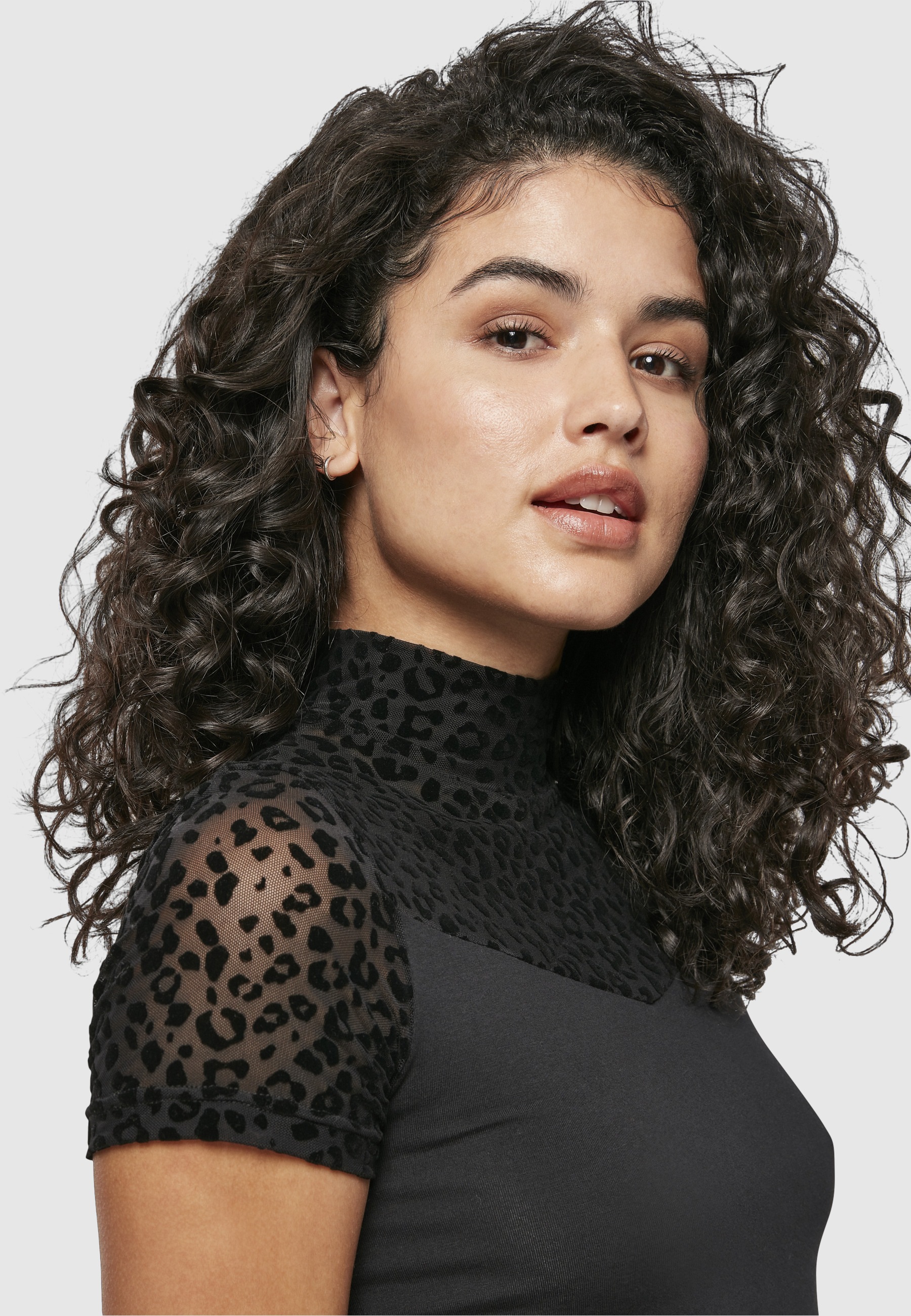 URBAN CLASSICS T-Shirt »Urban Classics Damen Ladies Flock Lace Turtleneck Tee« 1 Stk.