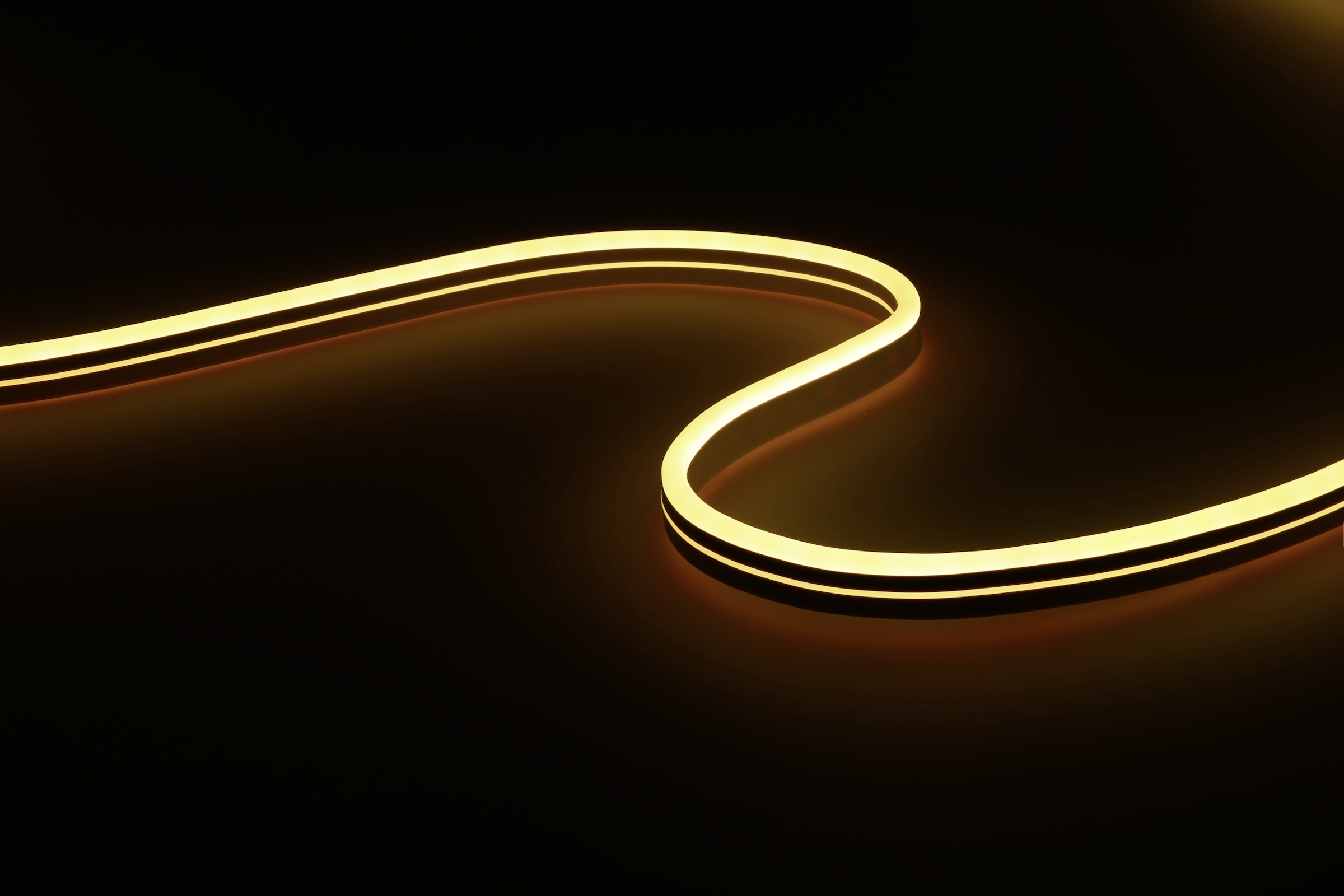 EGLO LED-Streifen »NEON-STRIPE-Z Stripe IP20 - LED Streifen - zahlreiche Funktionen« 1 Stk.-flammig Lichtleiste 3 m, ZigBee, Favoritenmodus, Timer, Gruppen, Nachtlicht