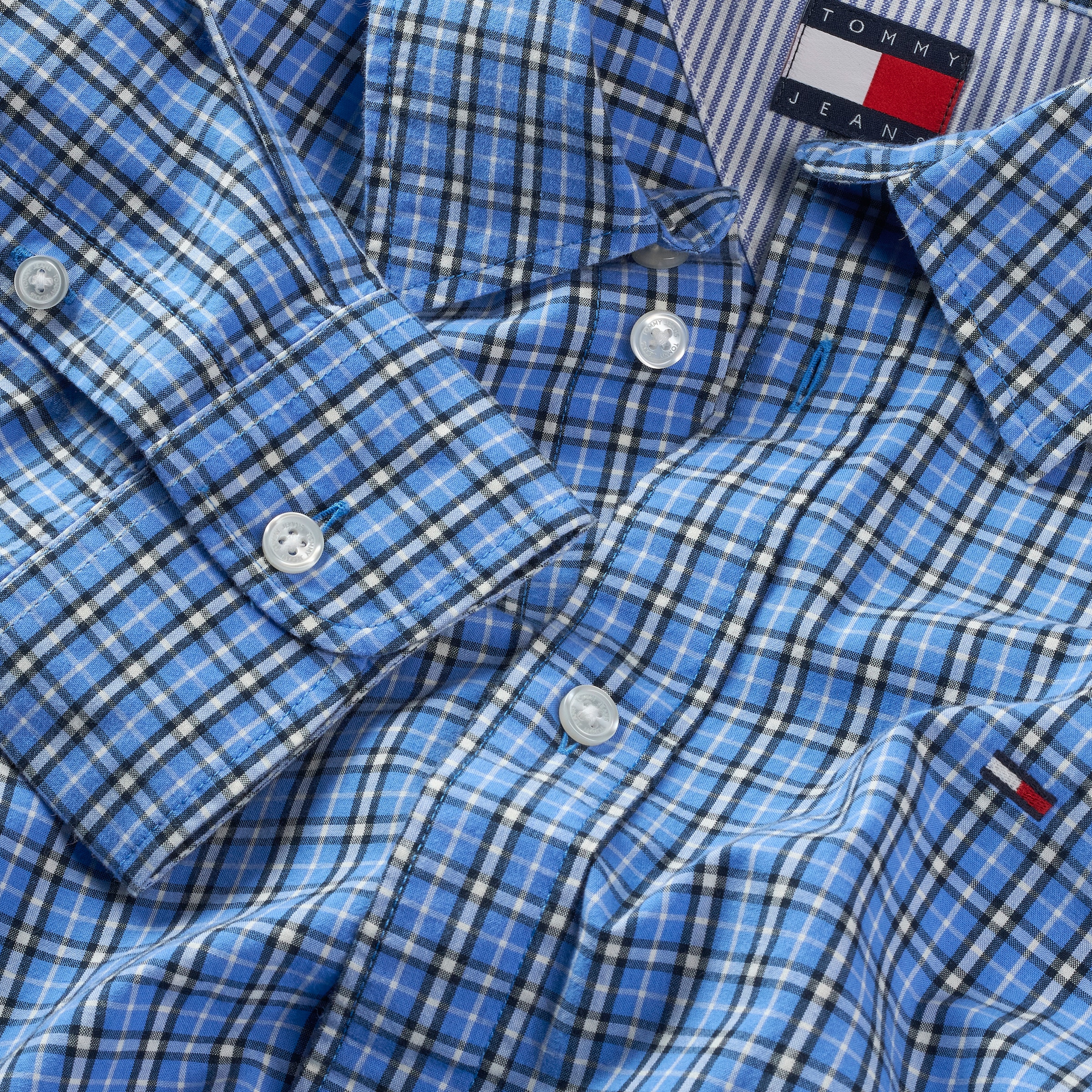 Tommy Jeans Langarmhemd »TJM ESSNT POPLIN REG SHIRT EXT«, Mit Rundhalsausschnitt