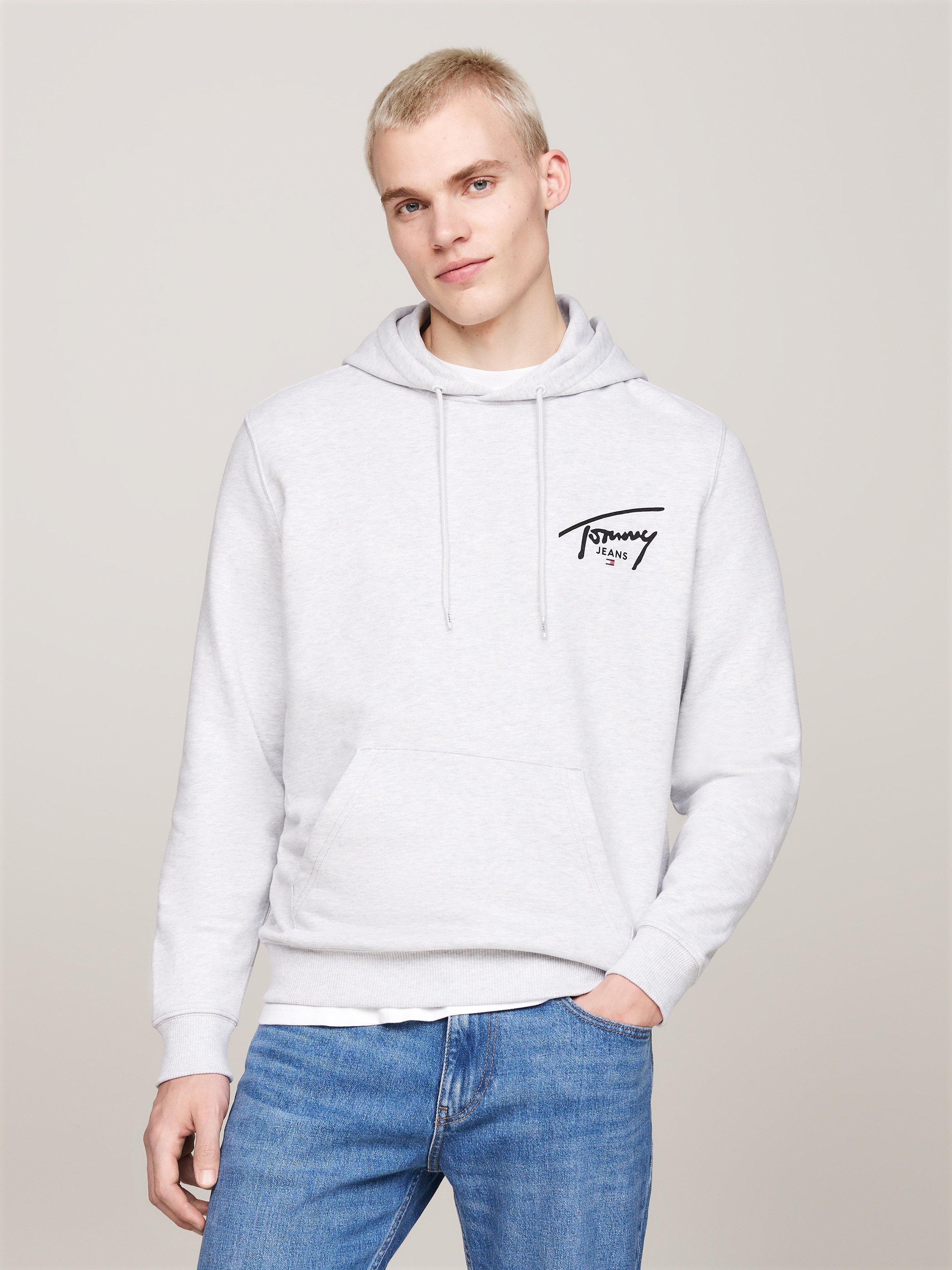 Kapuzensweatshirt »TJM REG ENTRY GRAPHIC HOODIE EXT«, mit Logoschriftzug