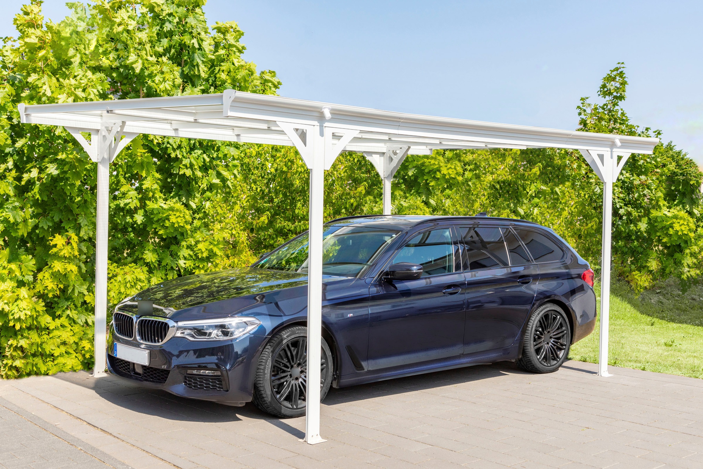 Westmann Aluminium Flachdach Carport Helsinki 15 m² weiss inkl. Regenrinne