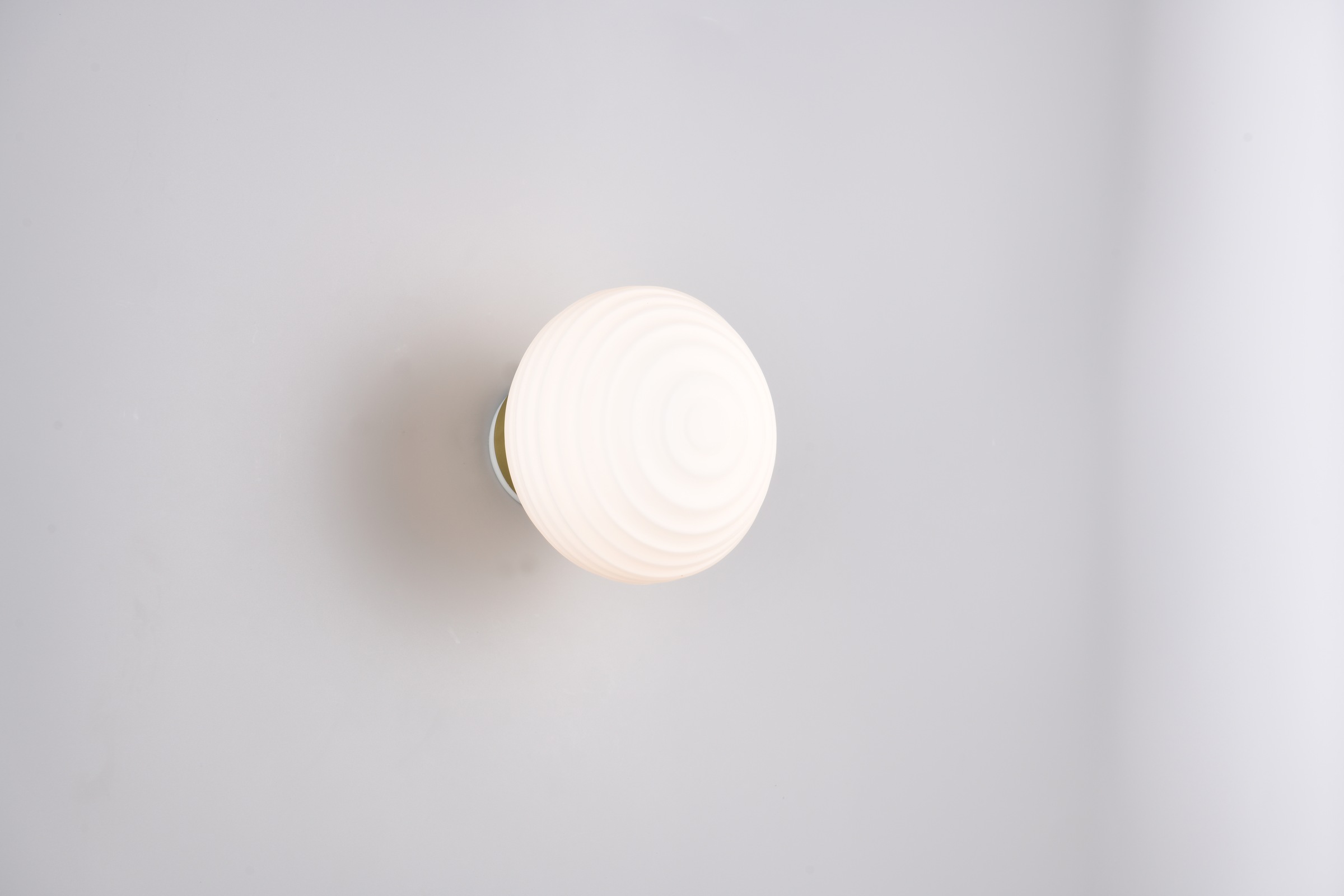 REALITY Leuchten LED Wandleuchte »EARL, runde Akku Wandlampe mit Touchdimmer, USB-Anschluss Ø 15,5cm«, 1 flammig, Leuchtmittel LED-Board | LED fest integriert, Akku Wandlampe Glasschirm, einfache Wandbefestigung, Tiefe 15 cm