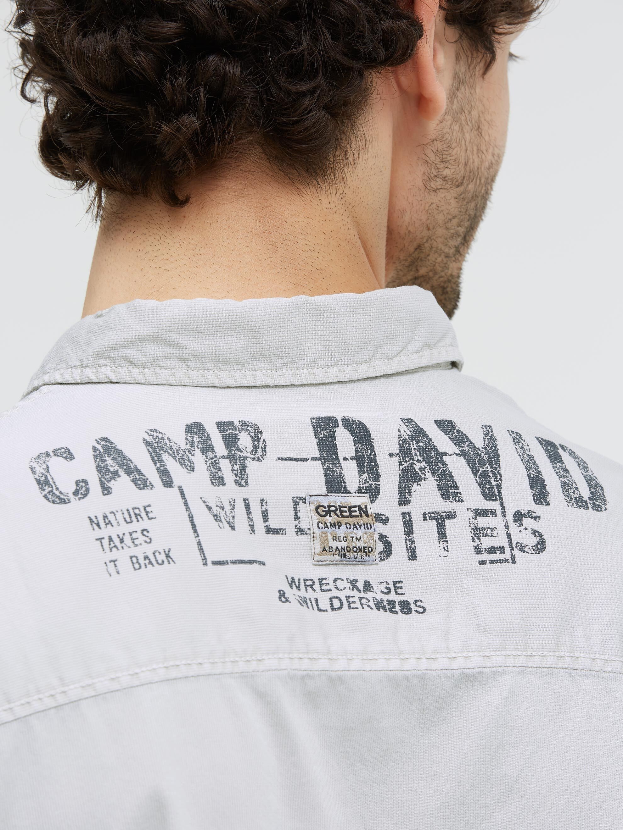 CAMP DAVID Kurzarmhemd mit Brusttaschen