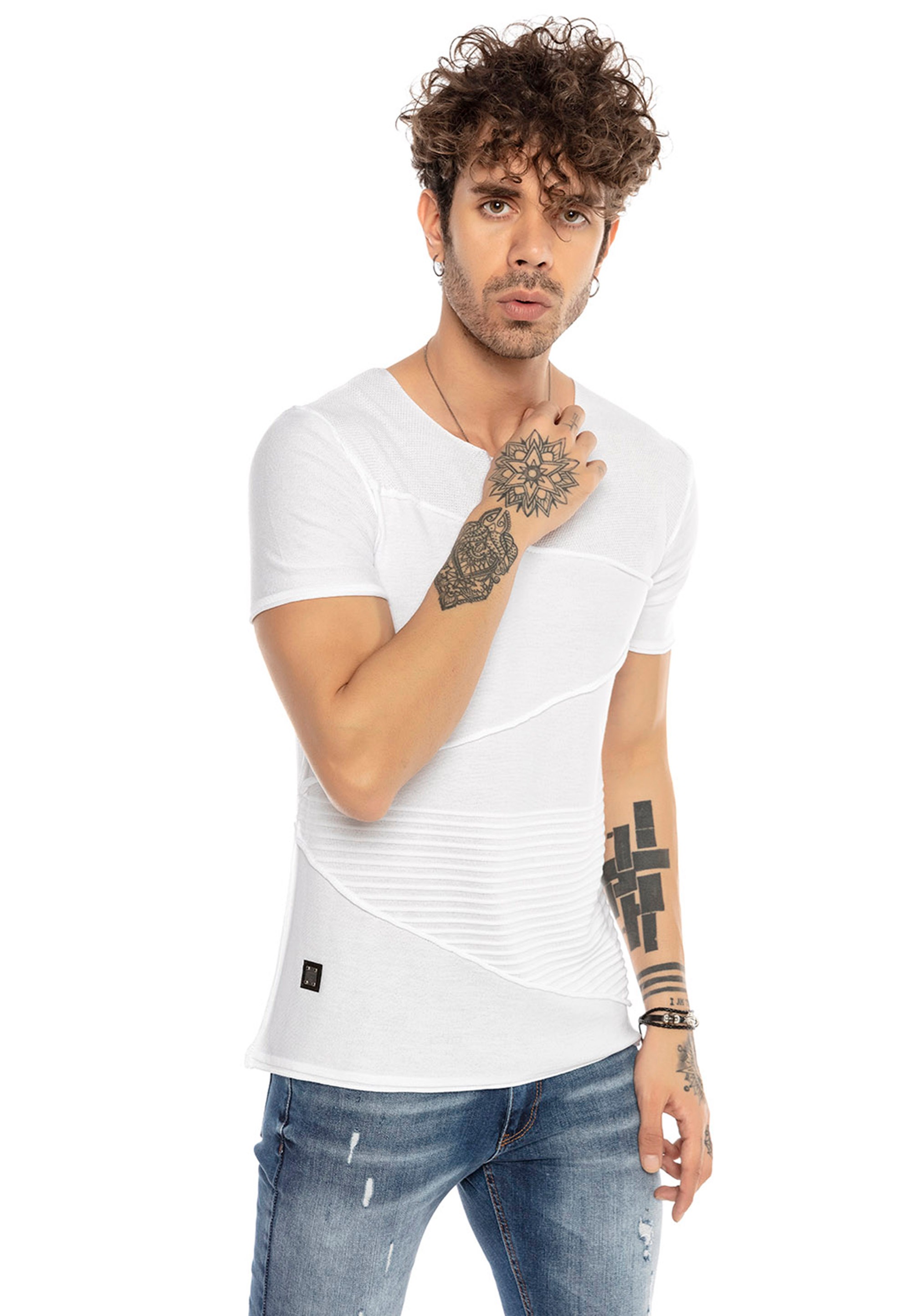 RedBridge T-Shirt »Evansville«, mit wechselnder Textur