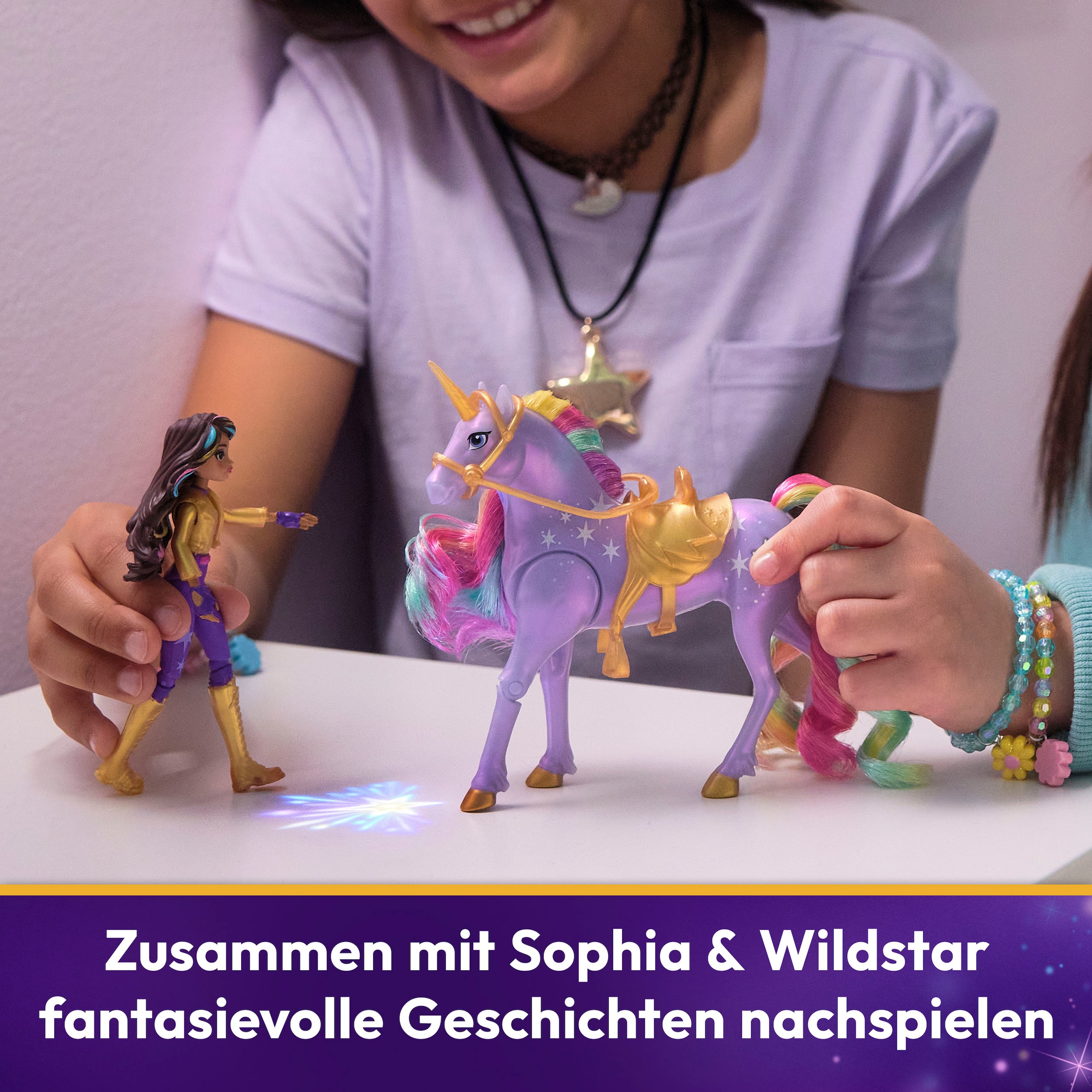 Spin Master Anziehpuppe »Unicorn Academy - Small Doll & Unicorn - Sophia & Light Magic Wildstar«