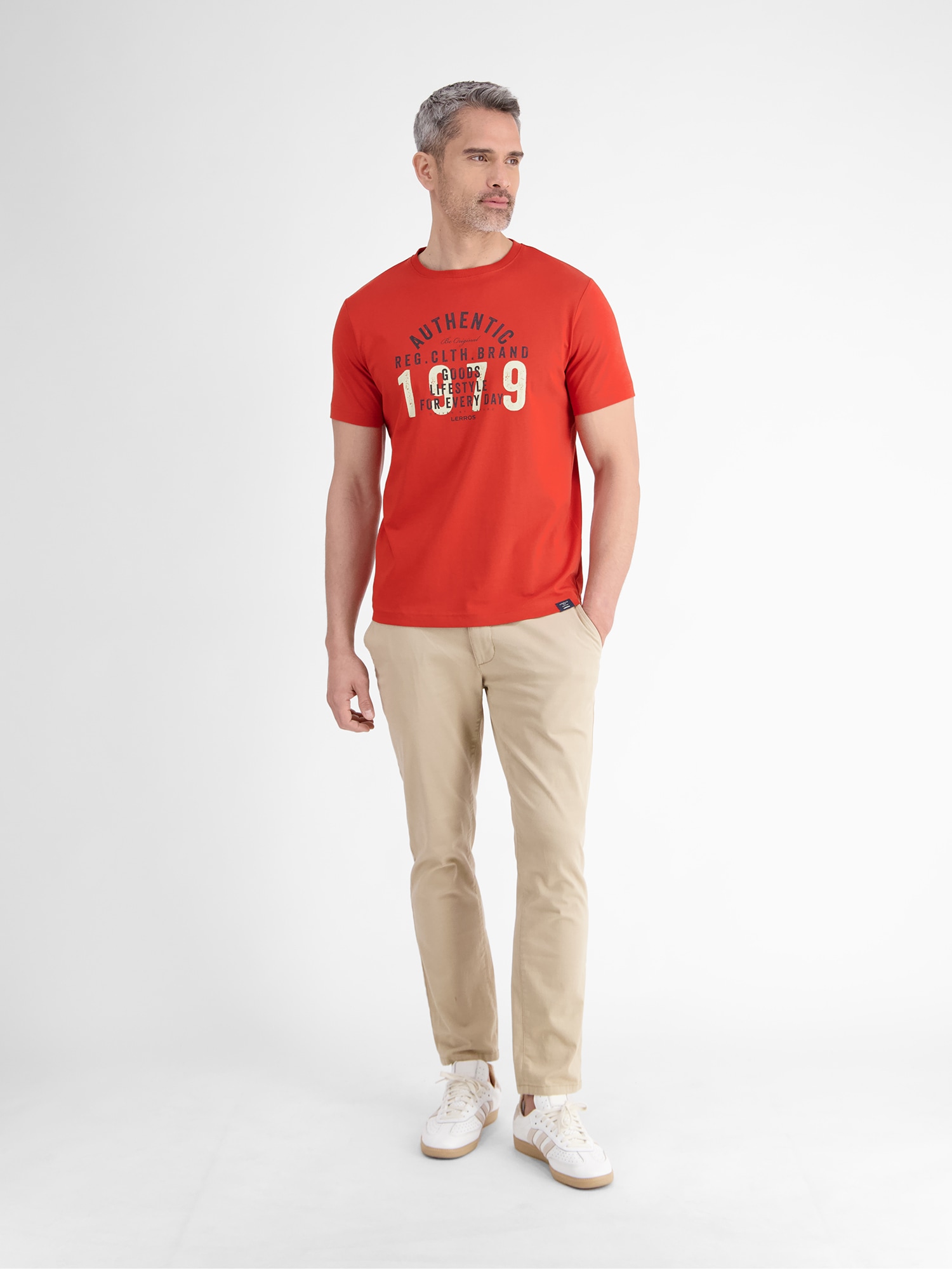 LERROS T-Shirt »LERROS Unifarbenes T-Shirt mit Print«