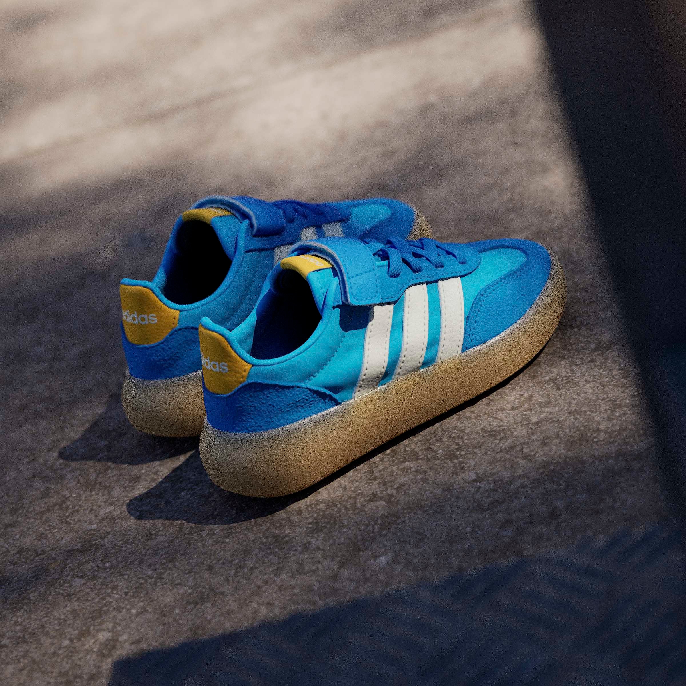 adidas Sportswear Sneaker »BARREDA DECODE  KIDS«  mit Klettverschluss, für Kinder & Jugendliche