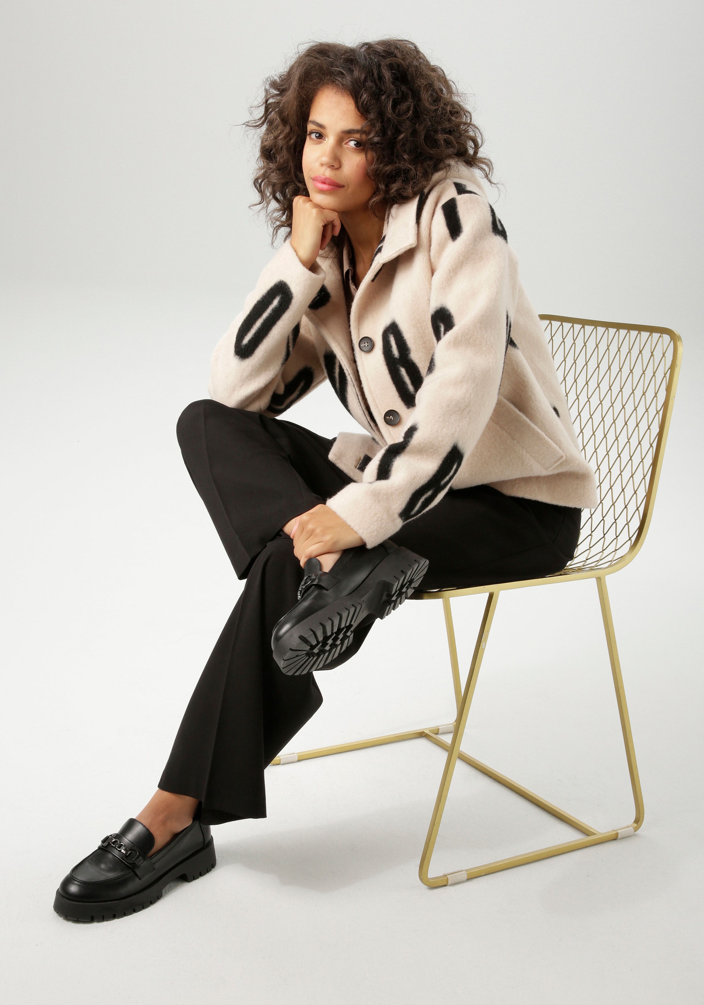 Aniston CASUAL Fleecejacke, mit großflächigem "GOOD VIBES"-Schriftzug - NEUE KOLLEKTION