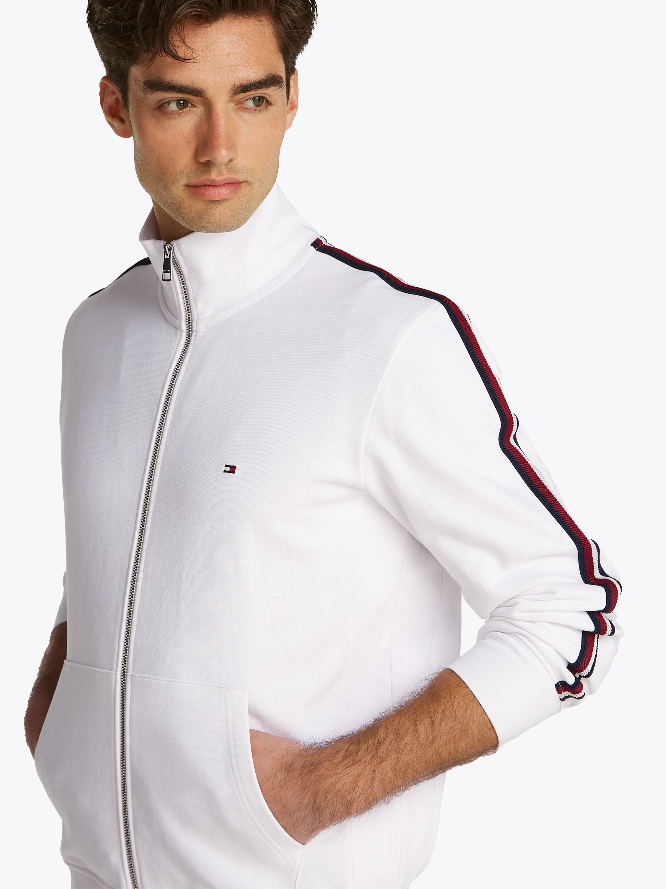 Tommy Hilfiger Sweatjacke »GLOBAL STRIPE STAND COLLAR«, mit Streifen in Tommy Farbe am Ärmel