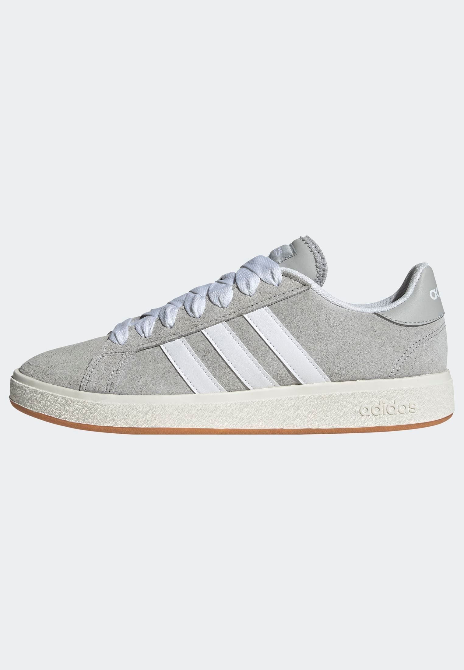 adidas Sportswear Sneaker »GRAND COURT BASE 00S«, Design auf den Spuren des adidas Campus 00