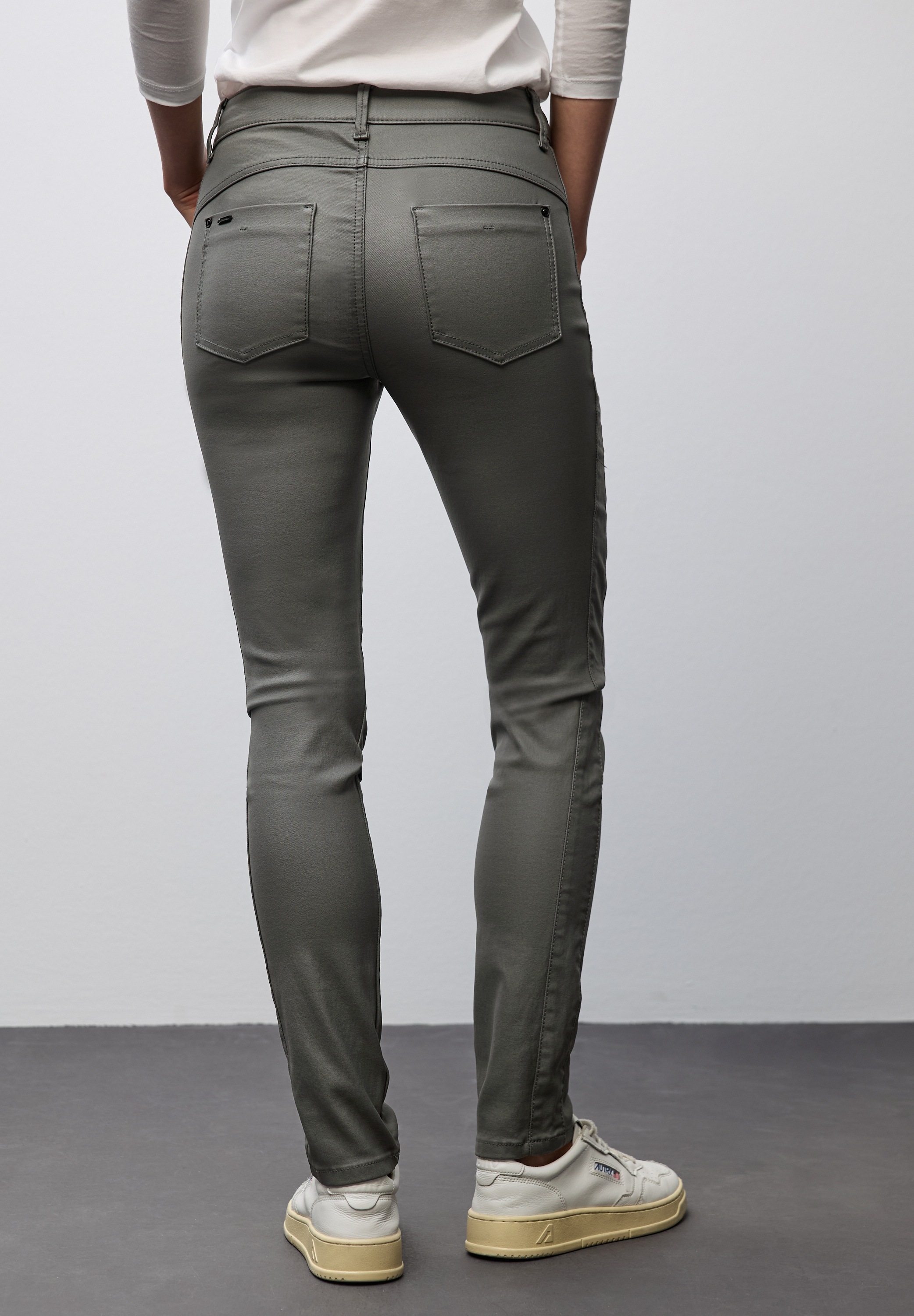 STREET ONE Stoffhose "Style York", mit Taschen günstig online kaufen