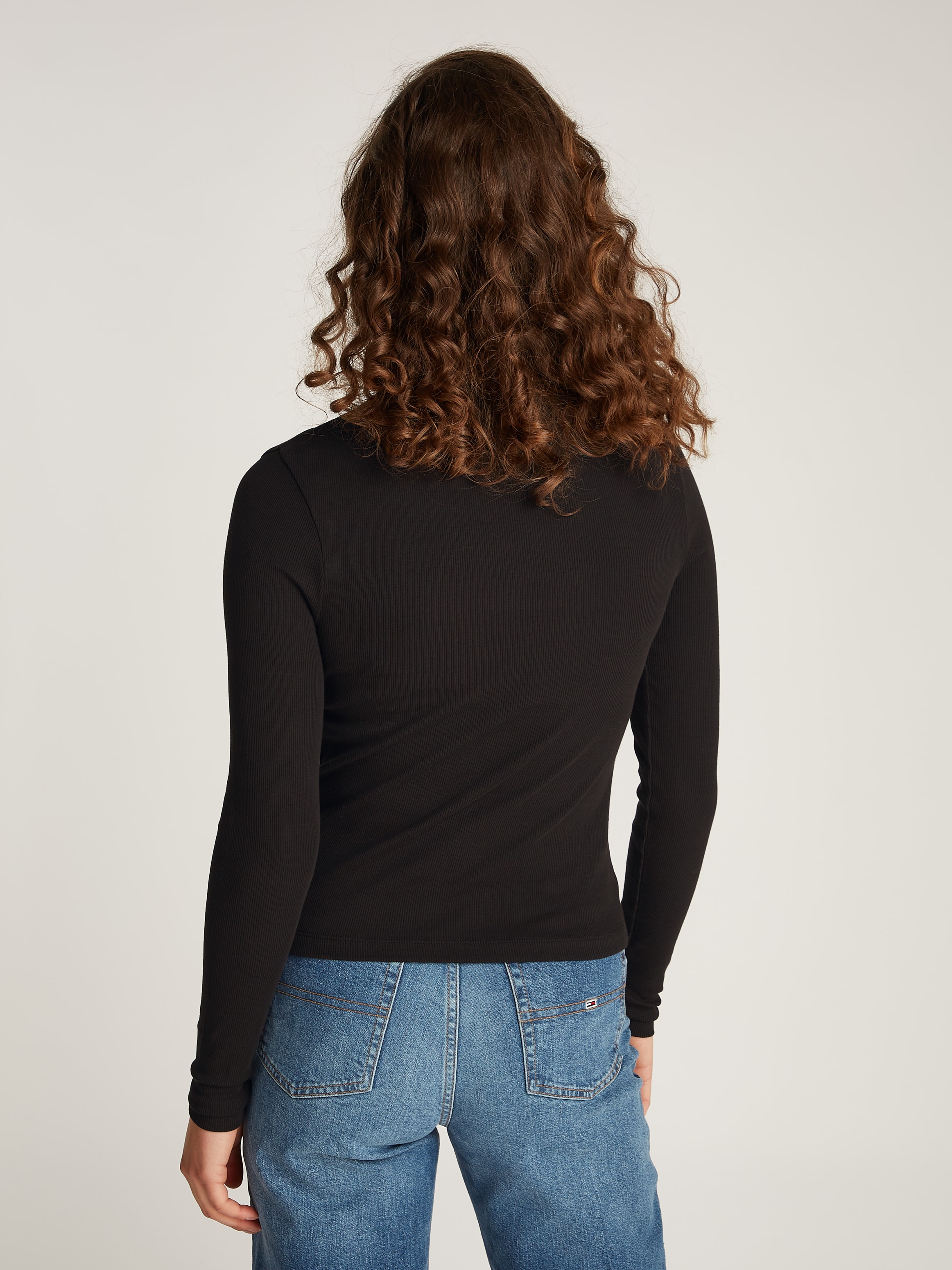 Tommy Jeans Langarmshirt »TJW ESSENTIAL MOCK NECK«, mit Stehkragen