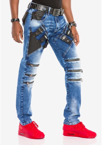 Cipo & Baxx Slim-fit-Jeans, im Rockigen Design in Straight Fit kaufen