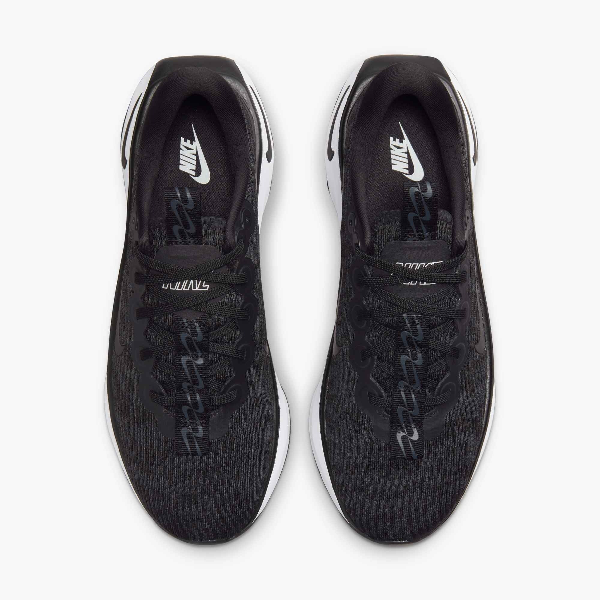 Nike Trainingsschuh »WMNS MOTIVA«  sportlicher Stil, Gummilaufsohle, Schnürung