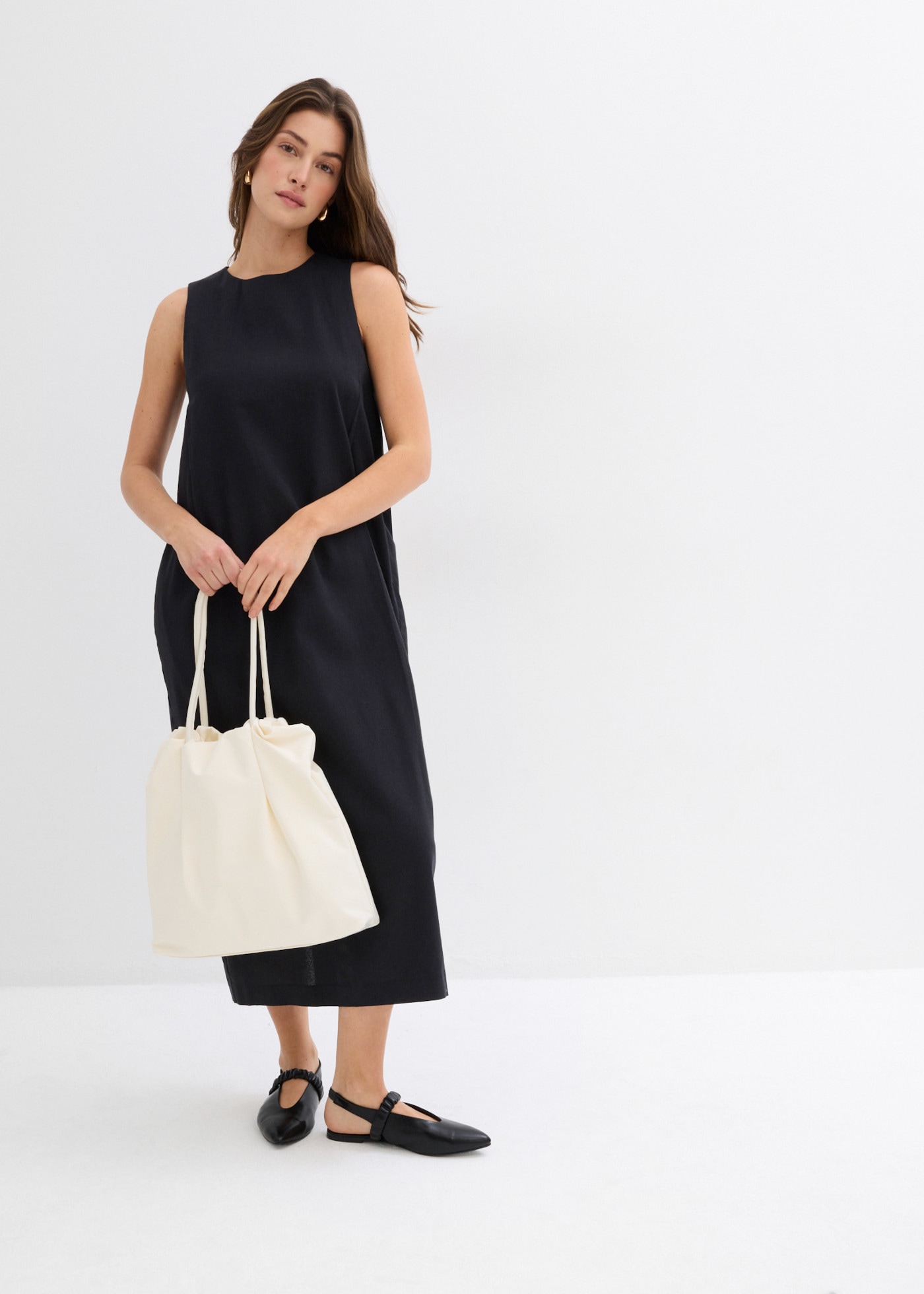 bonprix Kleiderschrank ärmelloses Design, Oversize-Passform, runder Ausschnitt