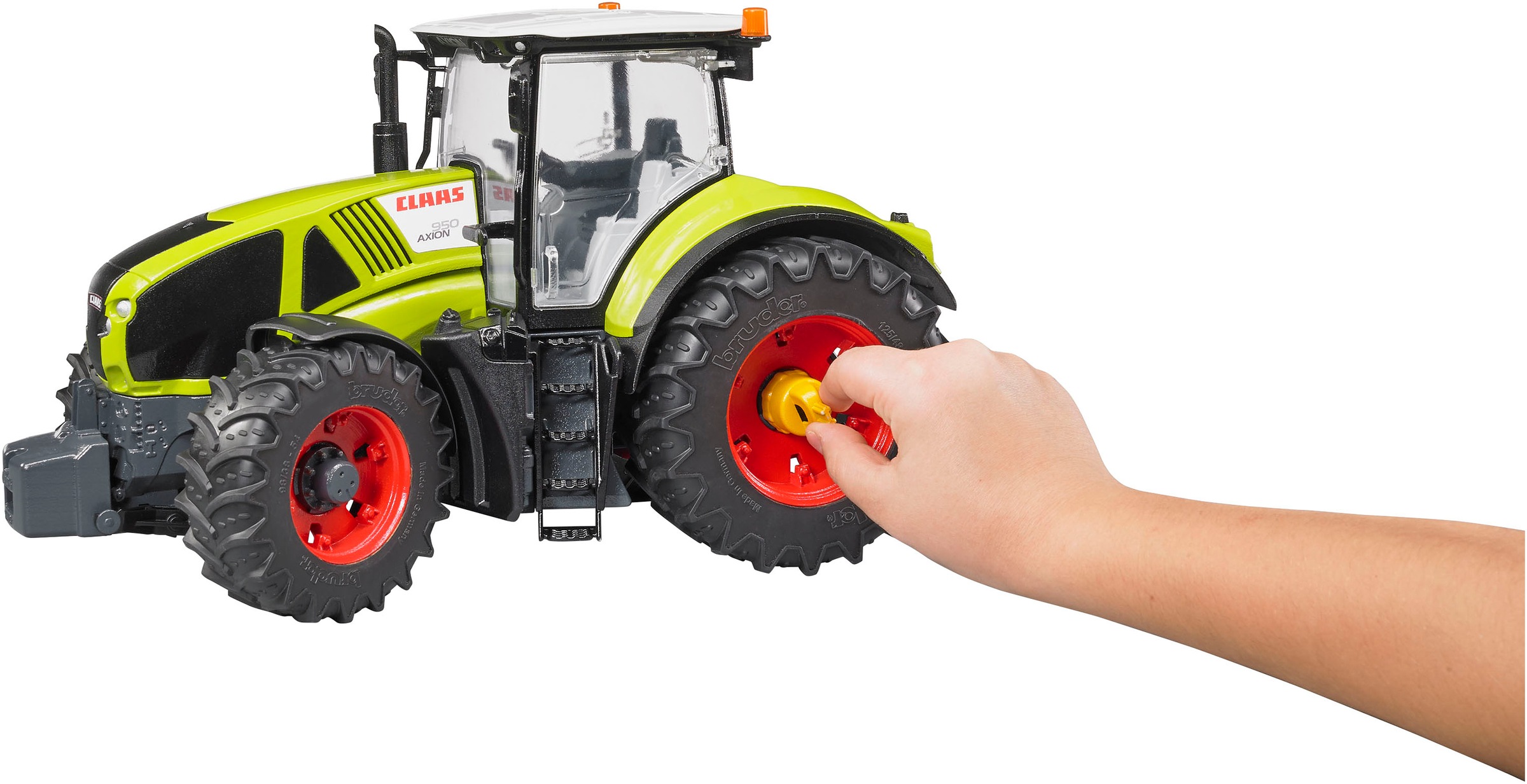 Bruder® Spielzeug-Traktor »Claas Axion 950 32 cm (03012)«, Made in Europe