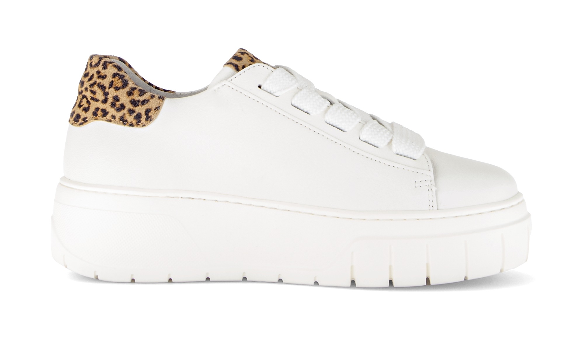 Plateausneaker GABOR, Damen, Gr. 41, weiß, leo, Glattleder, Schuhe Plateausneaker, Freizeitschuh, Halbschuh, Schnürer mit Kontrastbesatz an der Ferse 2