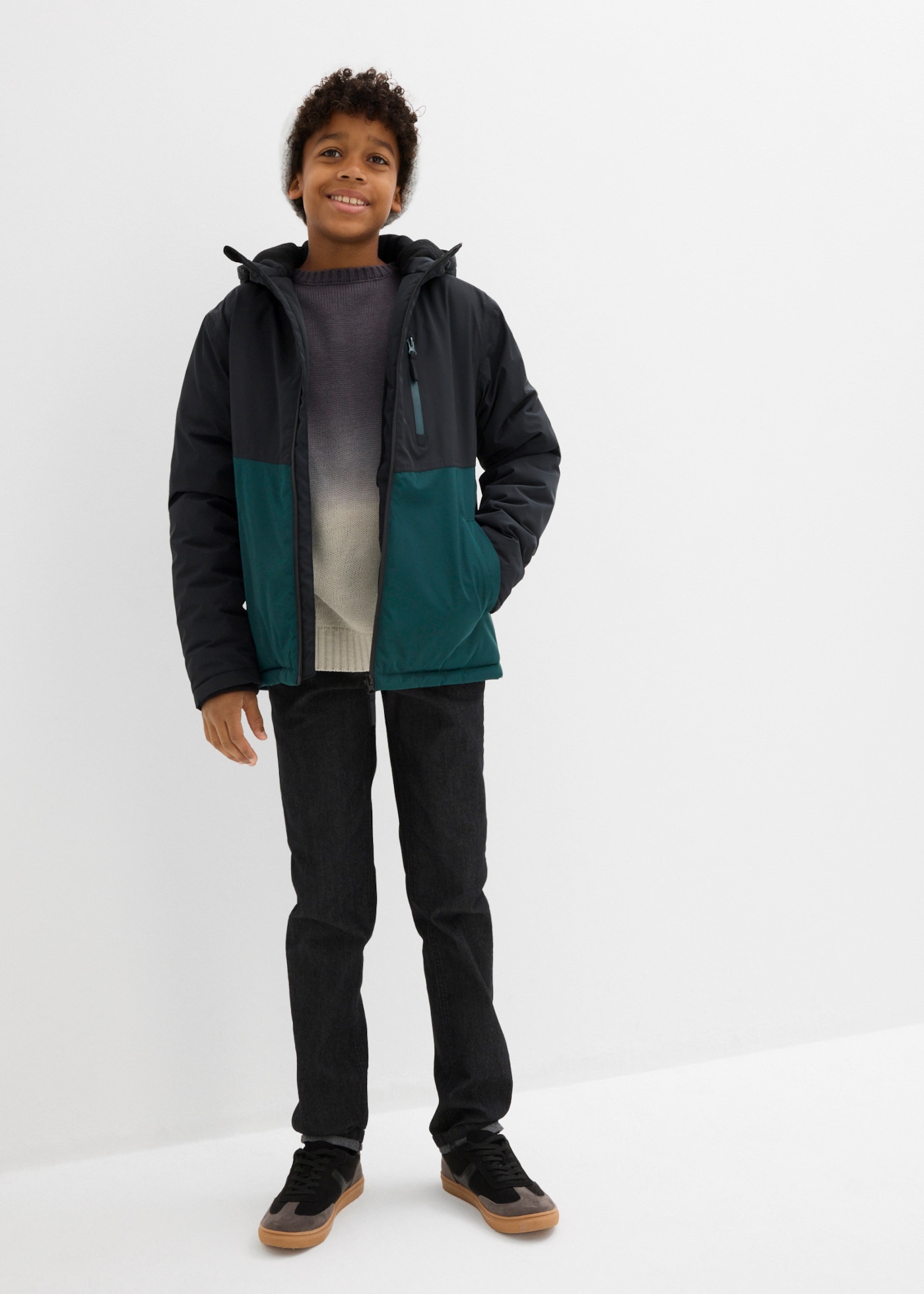 bonprix Winterjacke für Jungen, Regular Fit, sportlicher Stil, aus Polyester