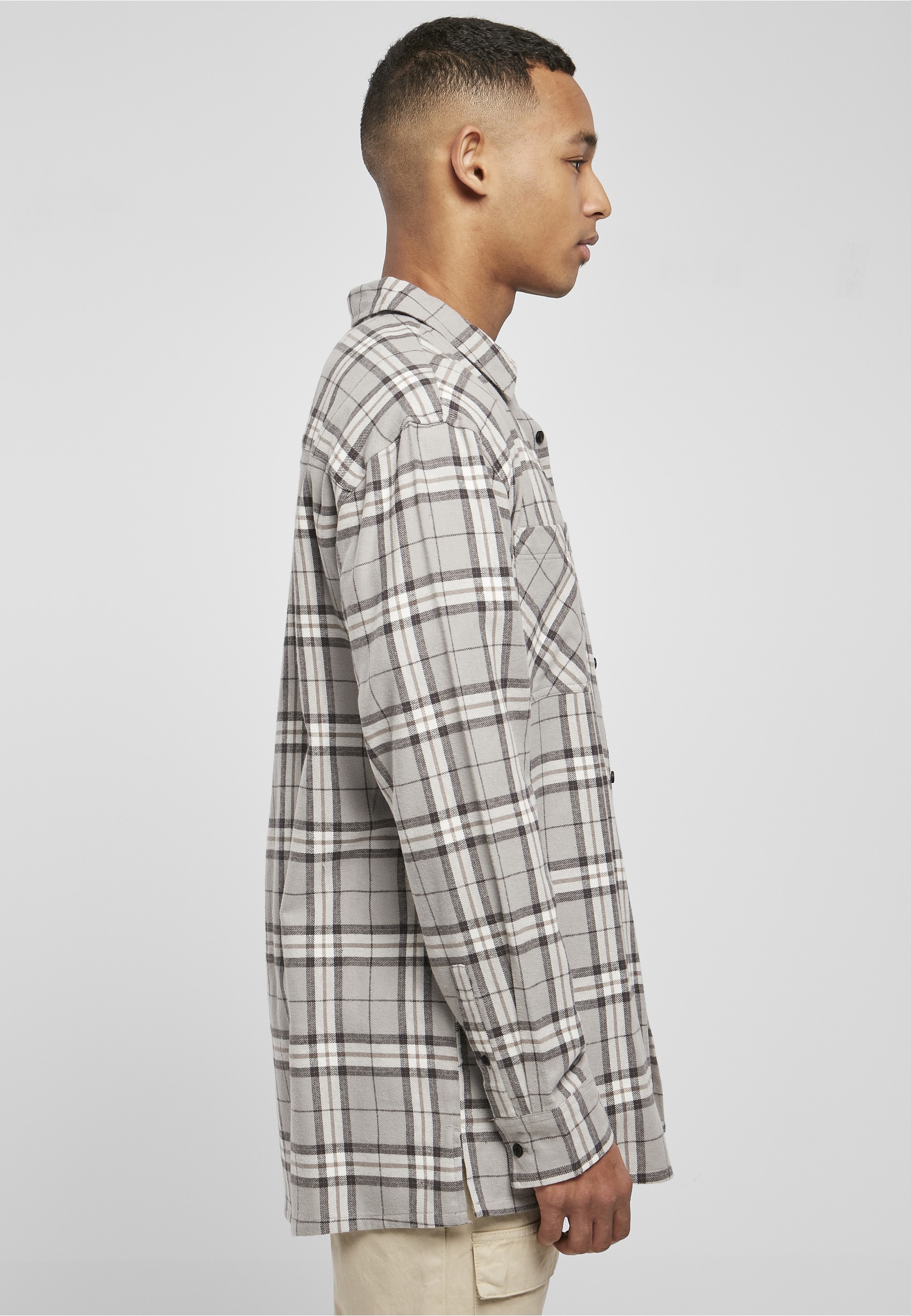 URBAN CLASSICS Kurzarmshirt »Urban Classics Herren Long Oversized Grey Check Shirt« 1 Stk.