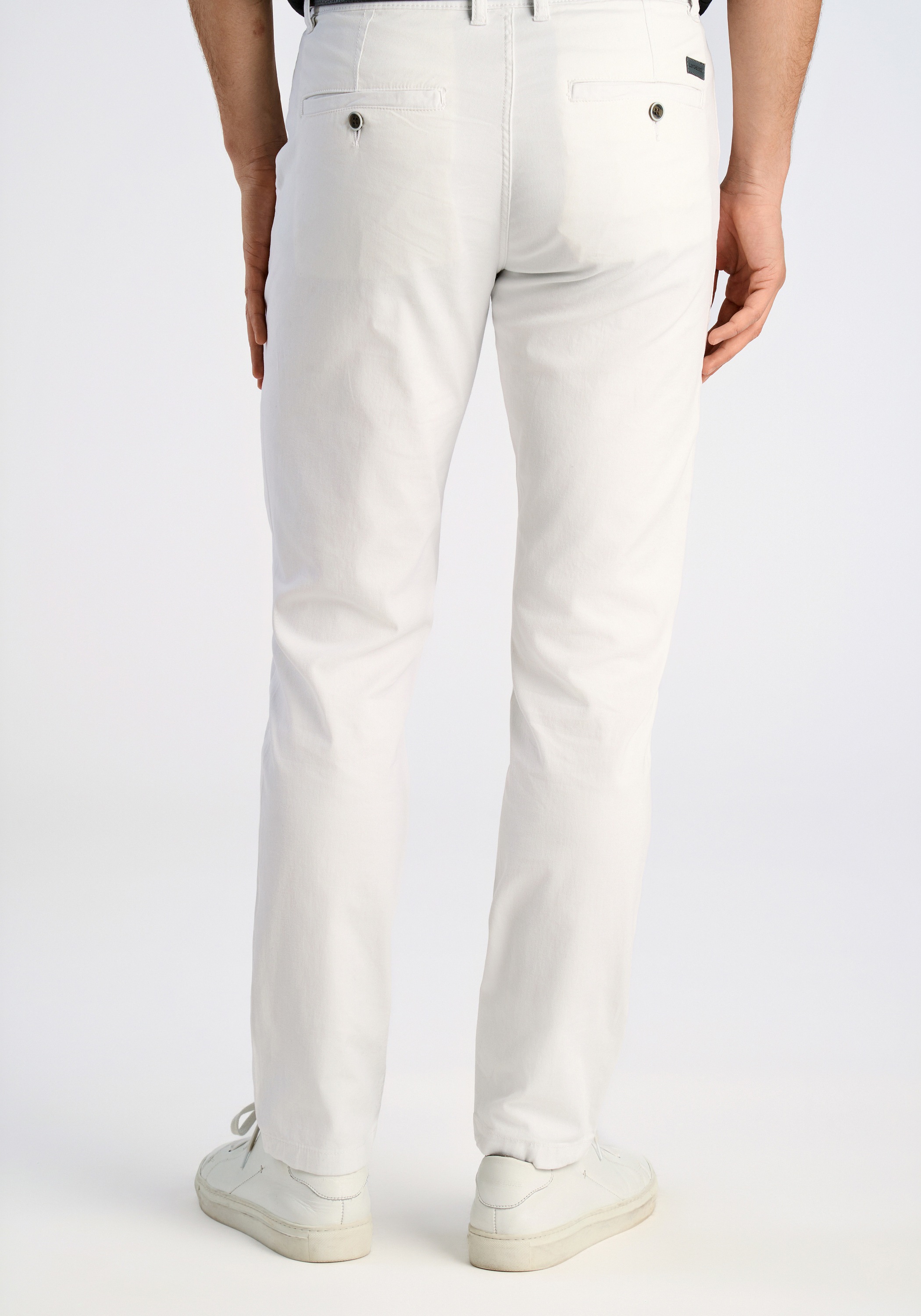 LINDBERGH Chinohose mit Gürtel und Stretch günstig online kaufen