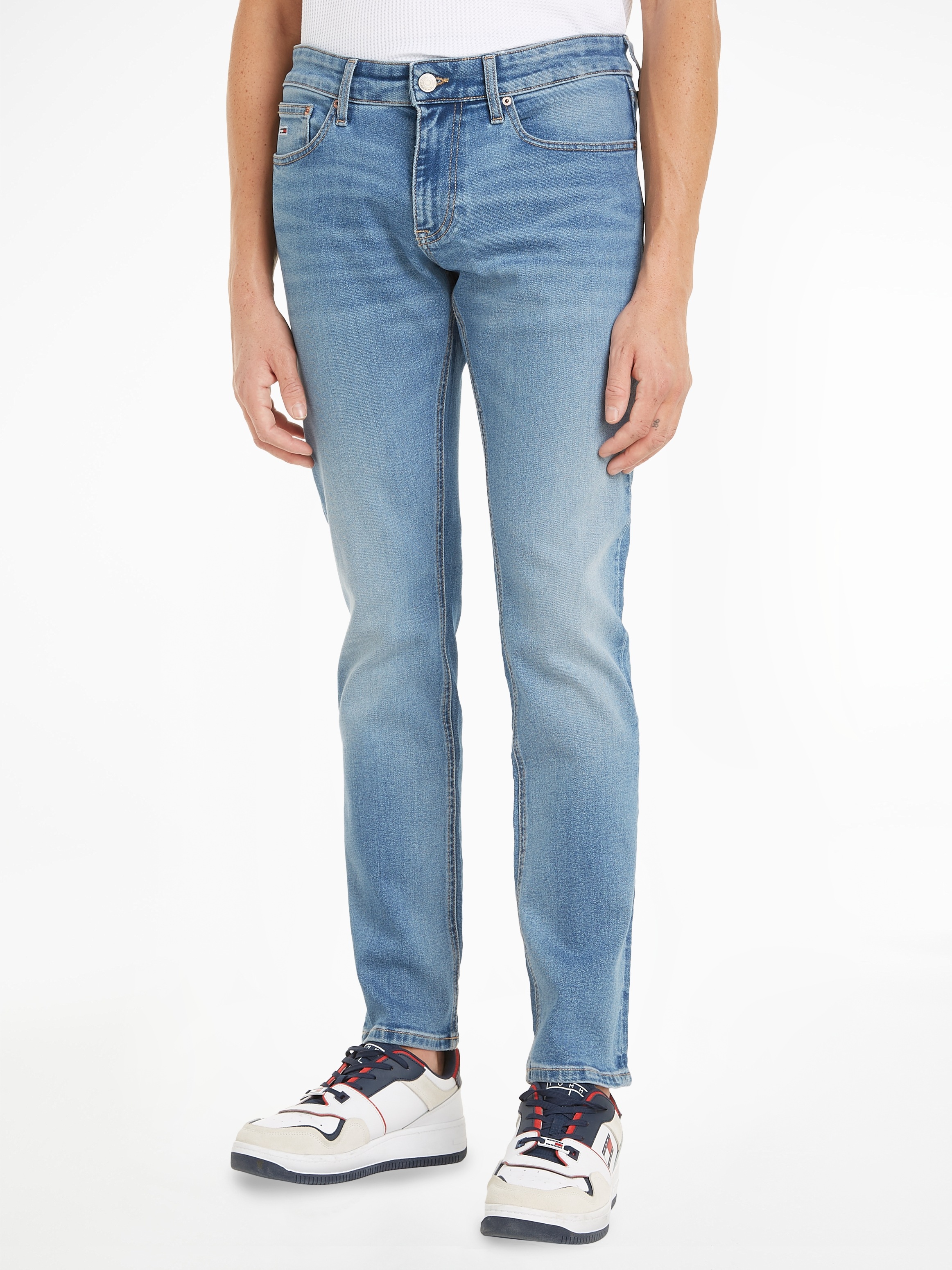 Slim-fit-Jeans TOMMY JEANS "SCANTON SLIM" Gr. 31, Länge 30, blau (denim light) Herren Jeans Slim Fit im 5-Pocket-Style