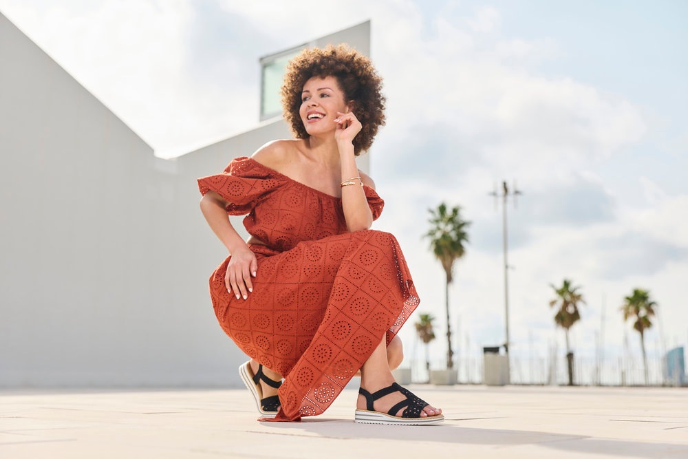 Rieker Sandale  Keilsandalette, Sommerschuh mit Glitzersteine