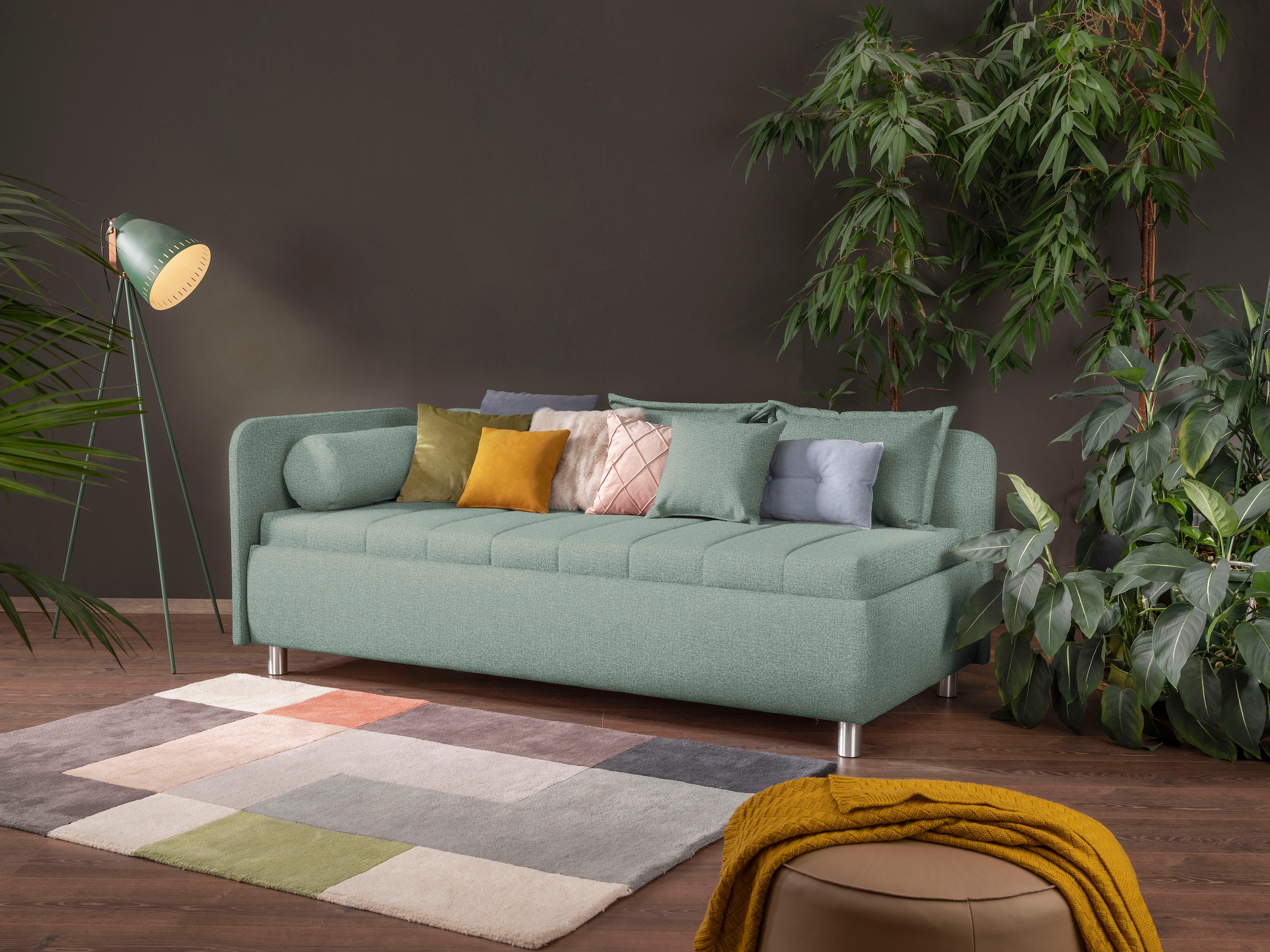alina Schlafsofa »Kiana«, mit Bettkasten und Zierkissen, Liegefläche 90/200 cm oder 100/200 cm