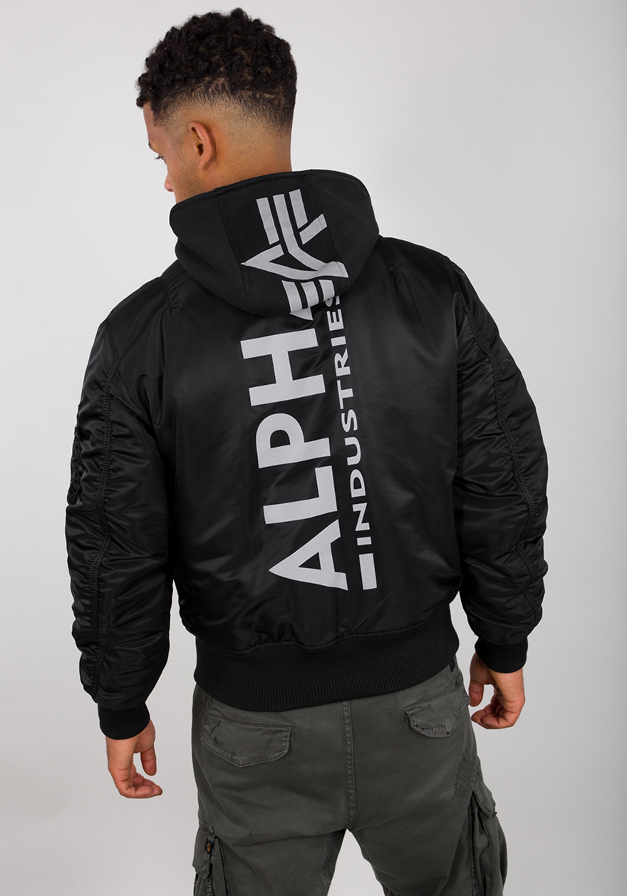 Alpha Industries Bomberjacke "Alpha Industries Men - Bomber Jackets MA-1 Zi günstig online kaufen