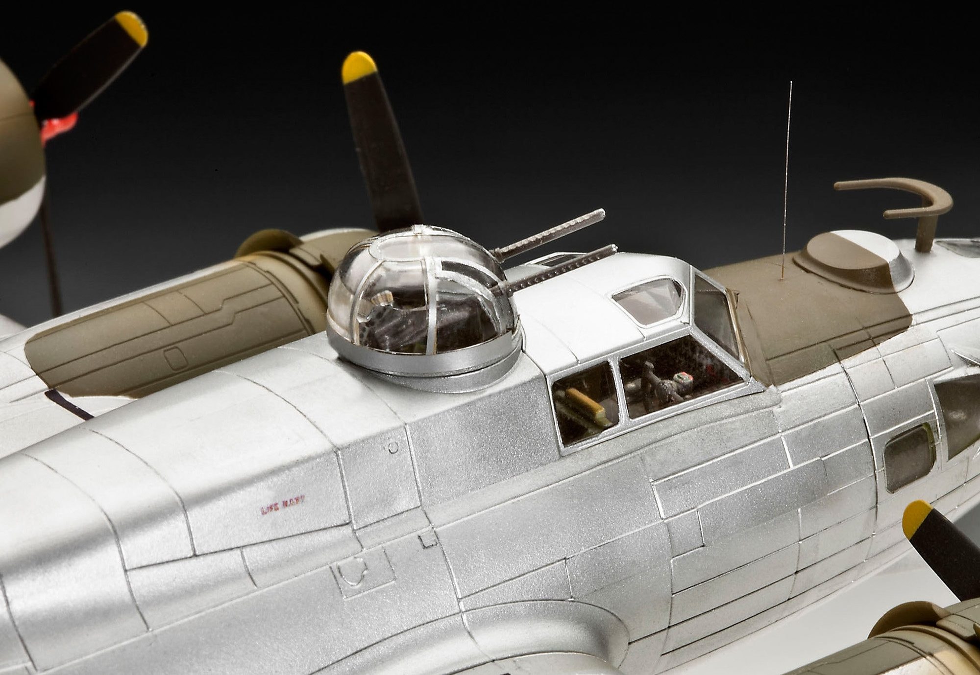 Revell® Modellbausatz »B-17G Flying Fortress«, 1:72, Made in Europe