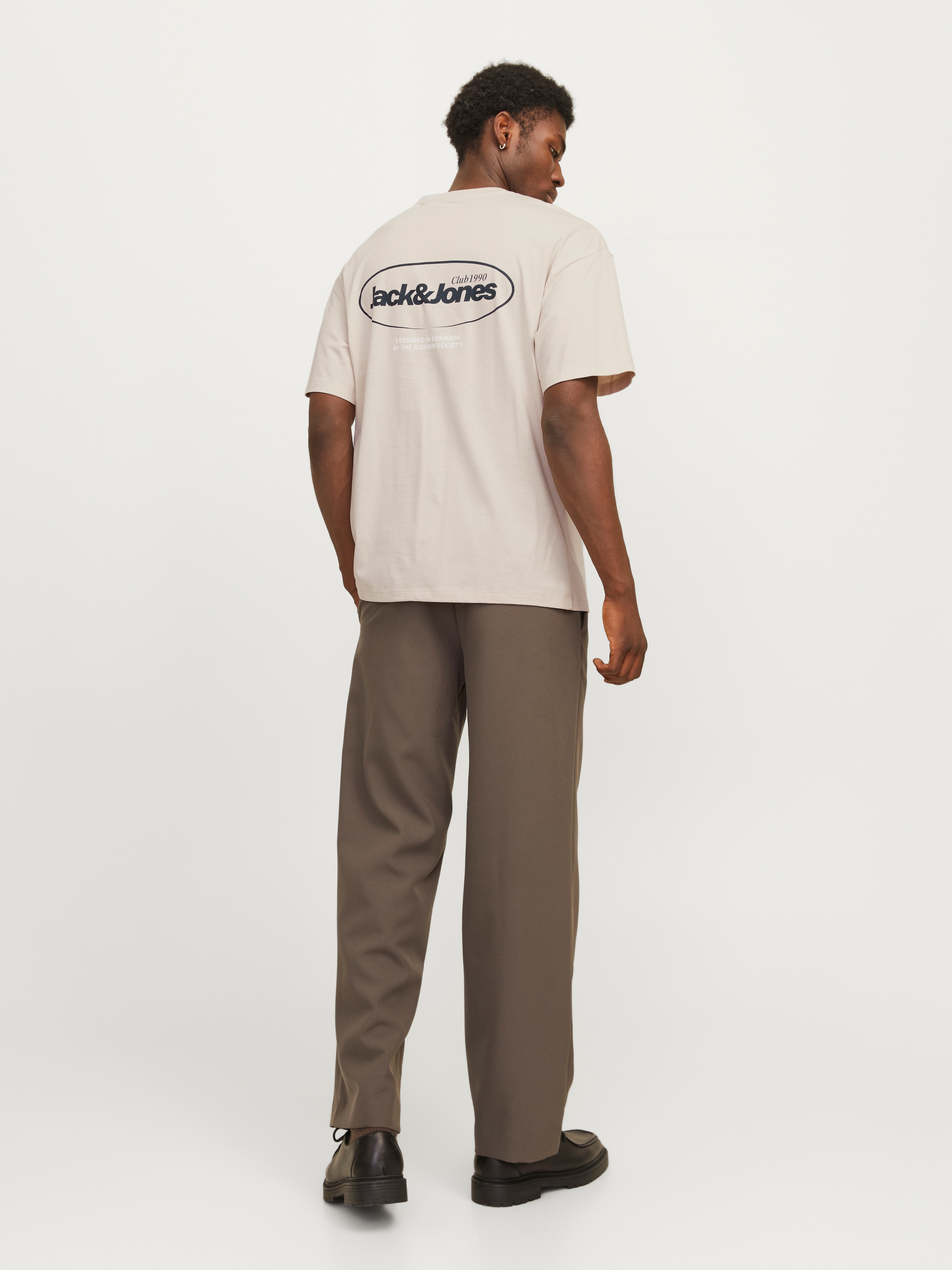 Jack & Jones Rundhalsshirt »JJEBRADLEY GRAPHIC TEE SS O-NECK NOOS«, mit Front und Back Print