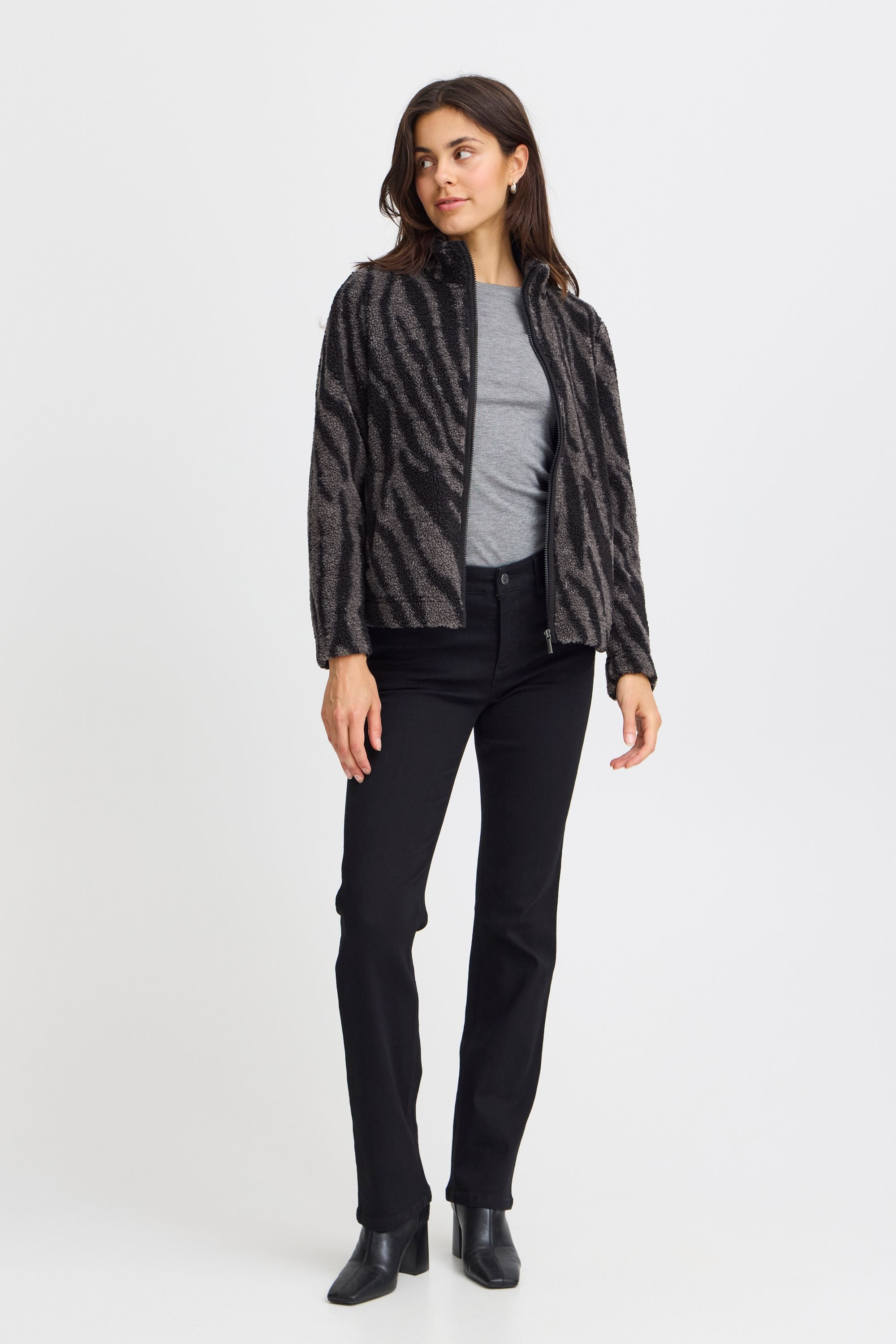 fransa Kapuzenfleecejacke »Sweatjacke FRNOVA CAR 2«