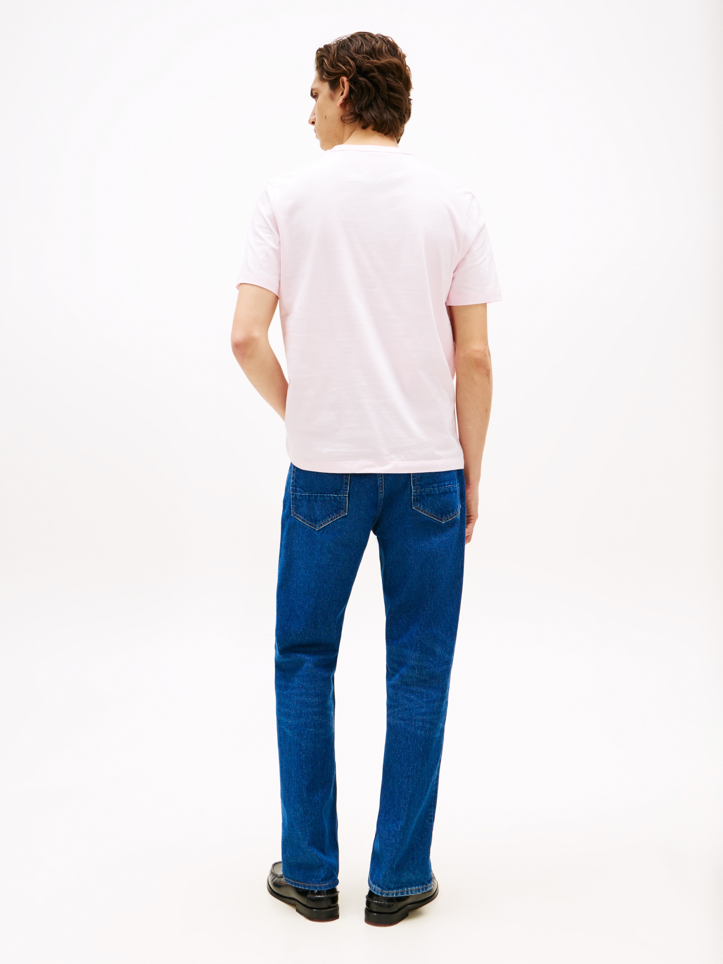 Tommy Hilfiger T-Shirt »ESSENTIAL REG FIT SOLID TEE«, mit Rundhalsausschnitt