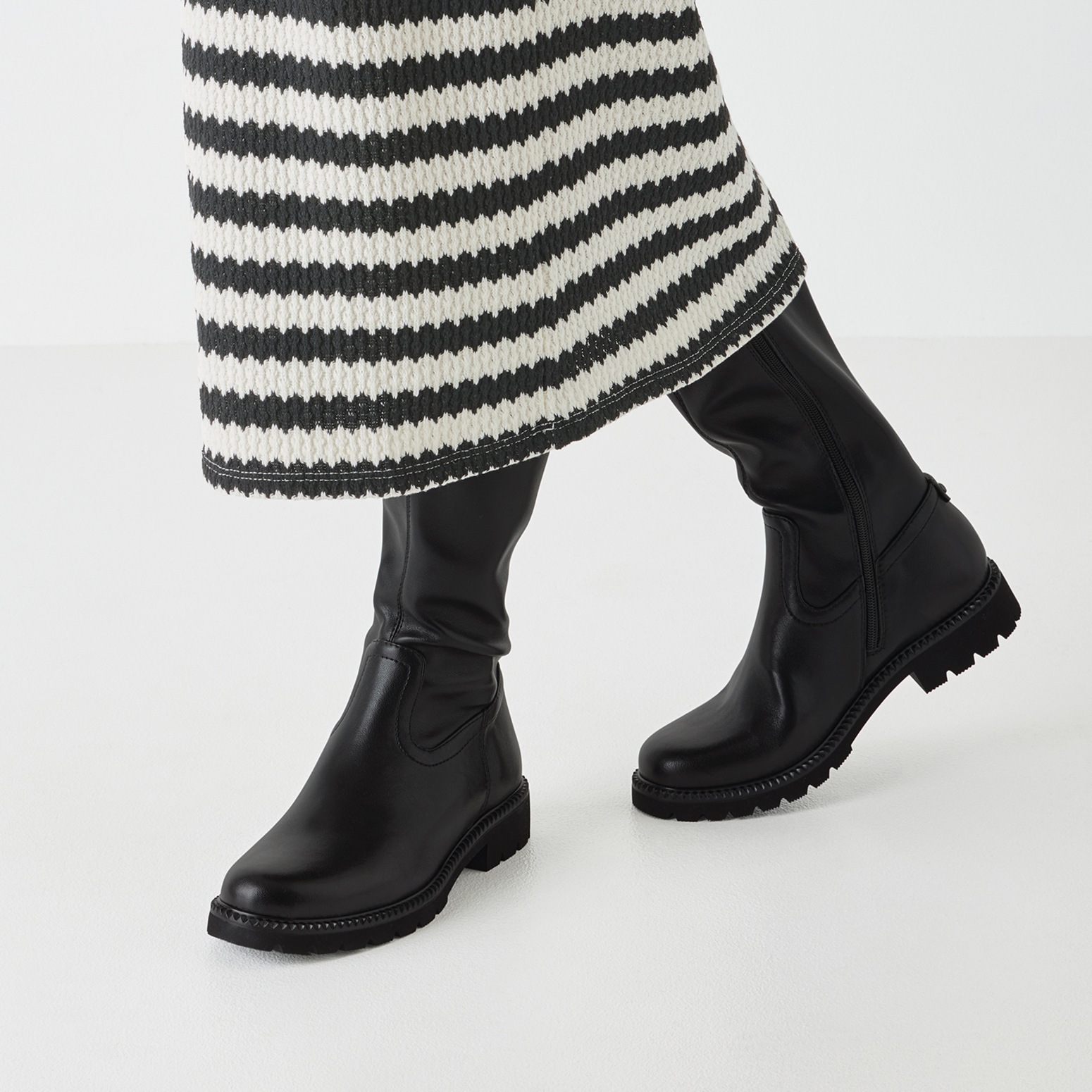 Thumbnail - Tamaris Stiefel, Blockabsatz, Langschaftstiefel mit Touch It-Ausstattung