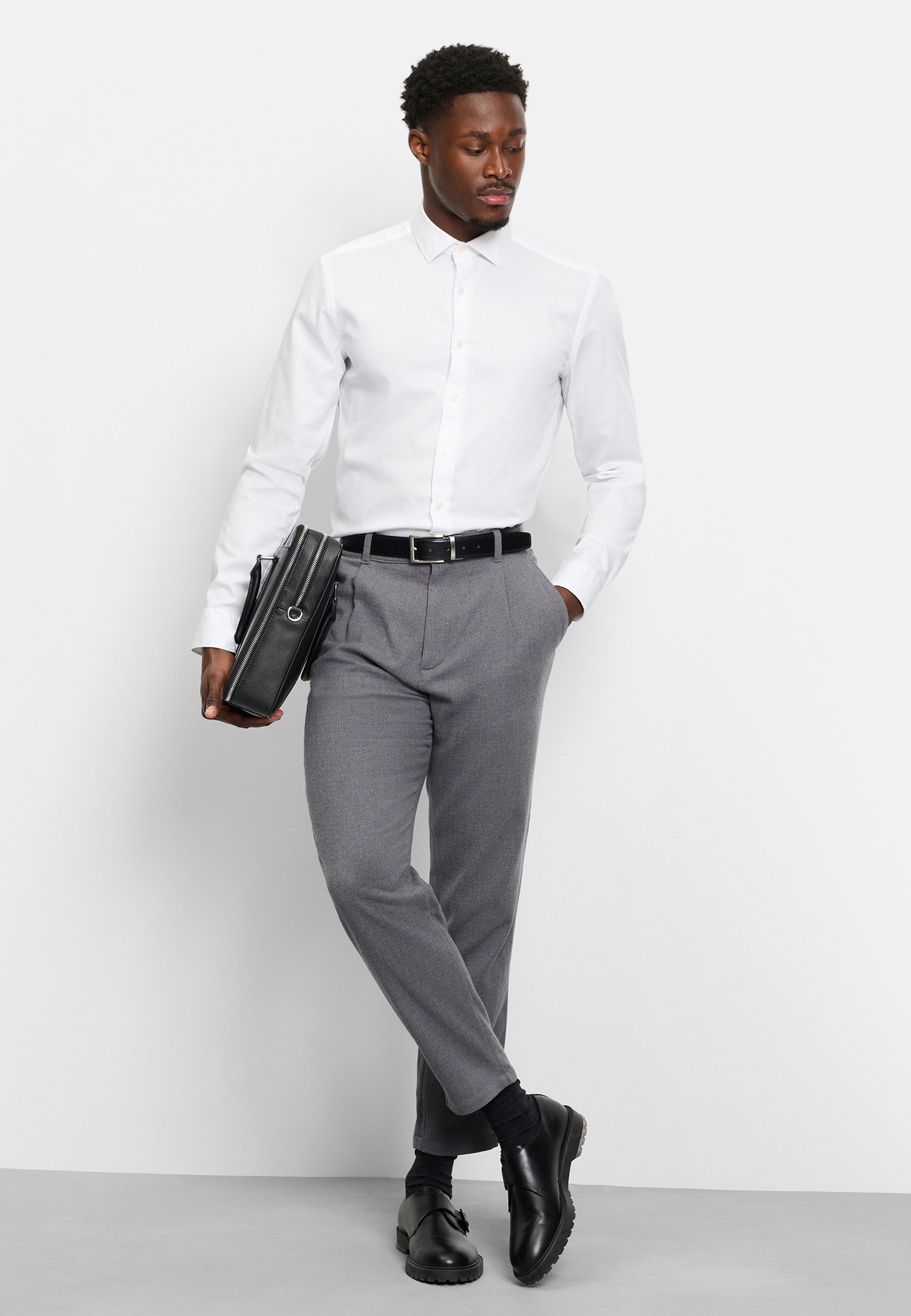 Thumbnail - OLYMP Businesshemd "OLYMP Level Five garment washed, body fit, Kent"