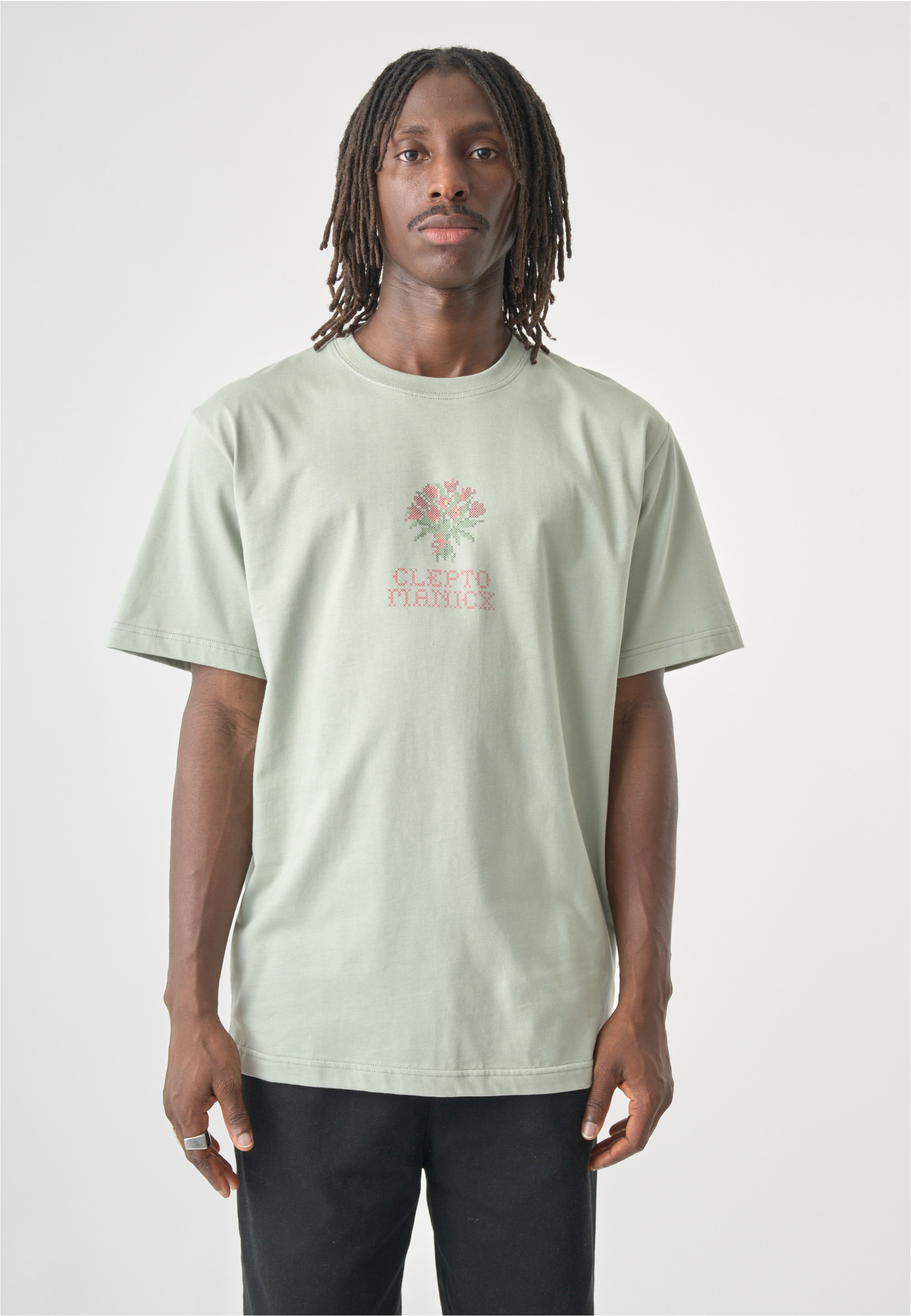 Cleptomanicx T-Shirt mit modischem Frontprint günstig online kaufen