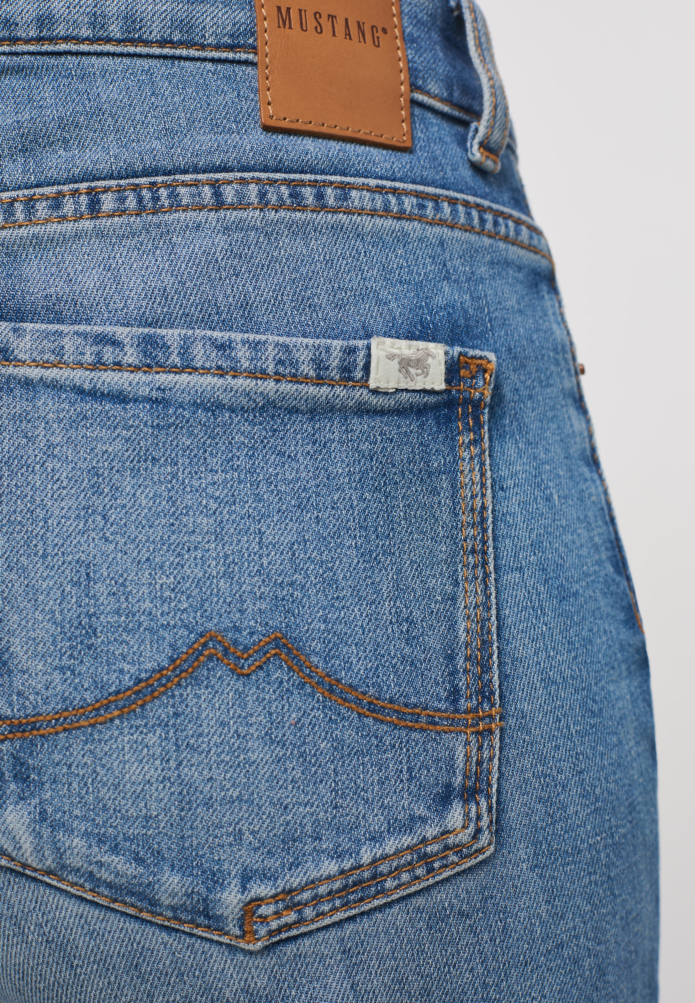 MUSTANG Straight-Jeans »Style Crosby Relaxed Straight«