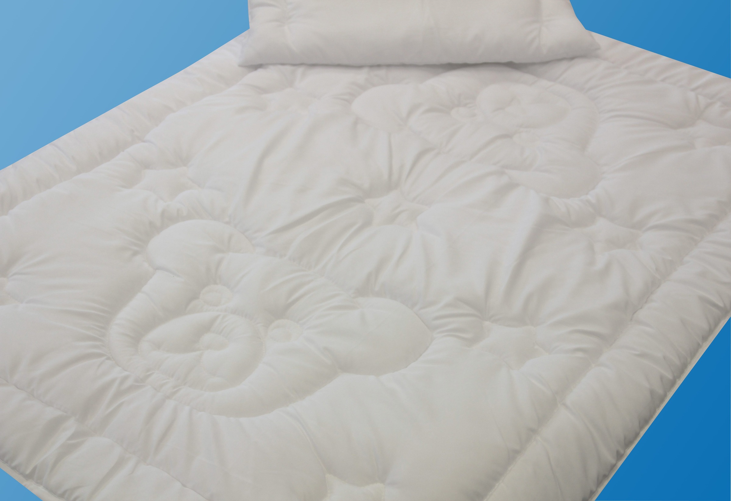 Dreams Steppbett + Kopfkissen "Teddybär" Praktisches Set für Babys und Klei günstig online kaufen