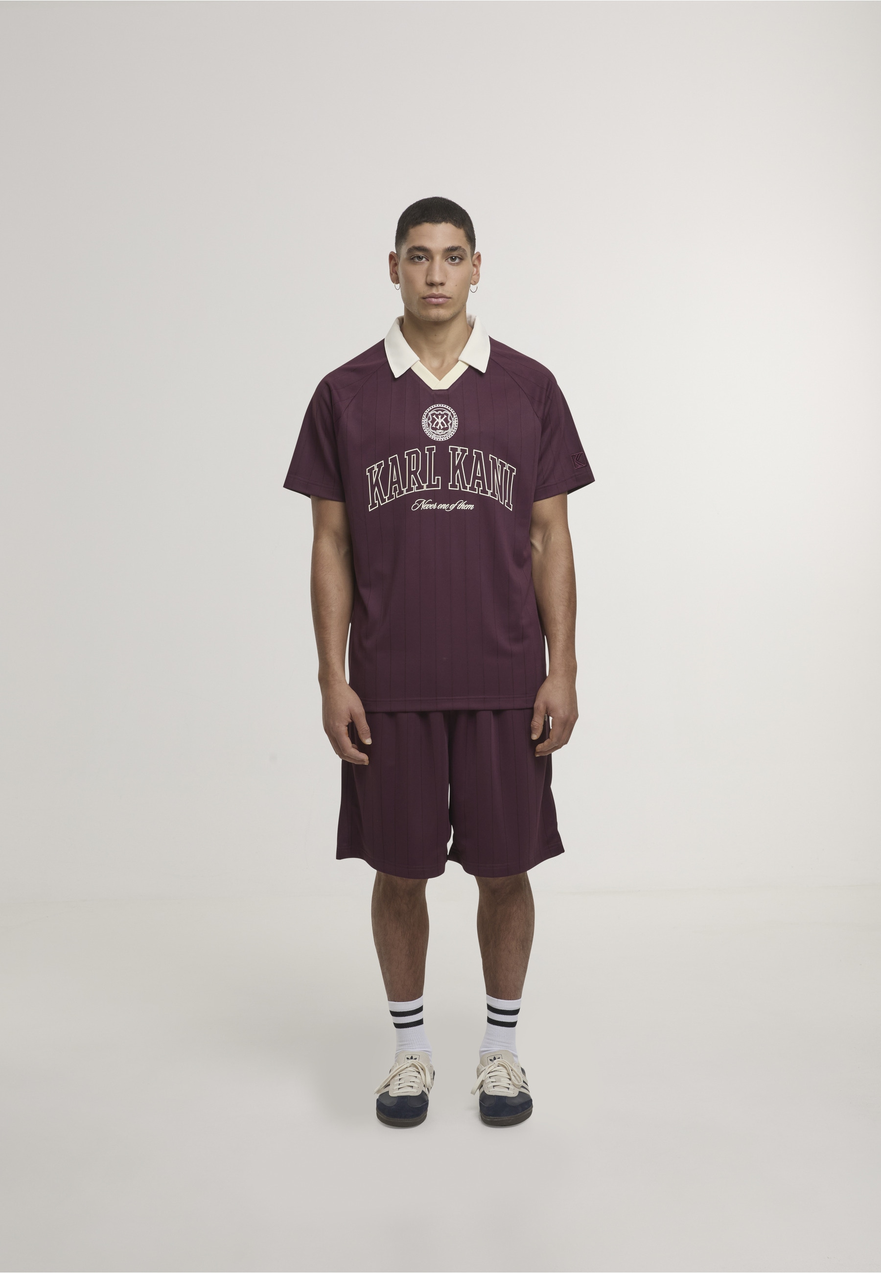 Karl Kani T-Shirt »Karl Kani Heritage Emblem Shadow Pinstripe Soccer Jersey« 1