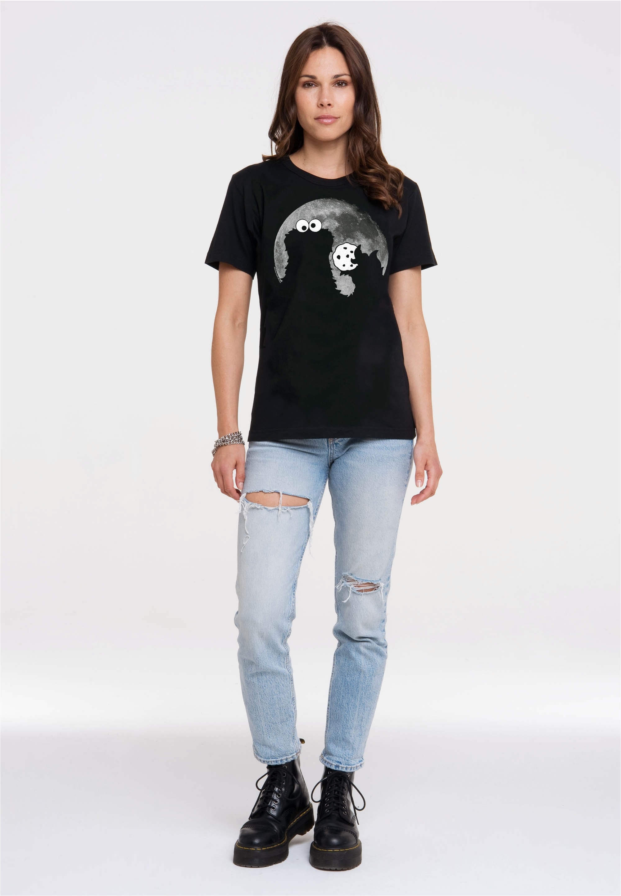 LOGOSHIRT T-Shirt "Sesamstraße - Krümelmonster Mond" günstig online kaufen